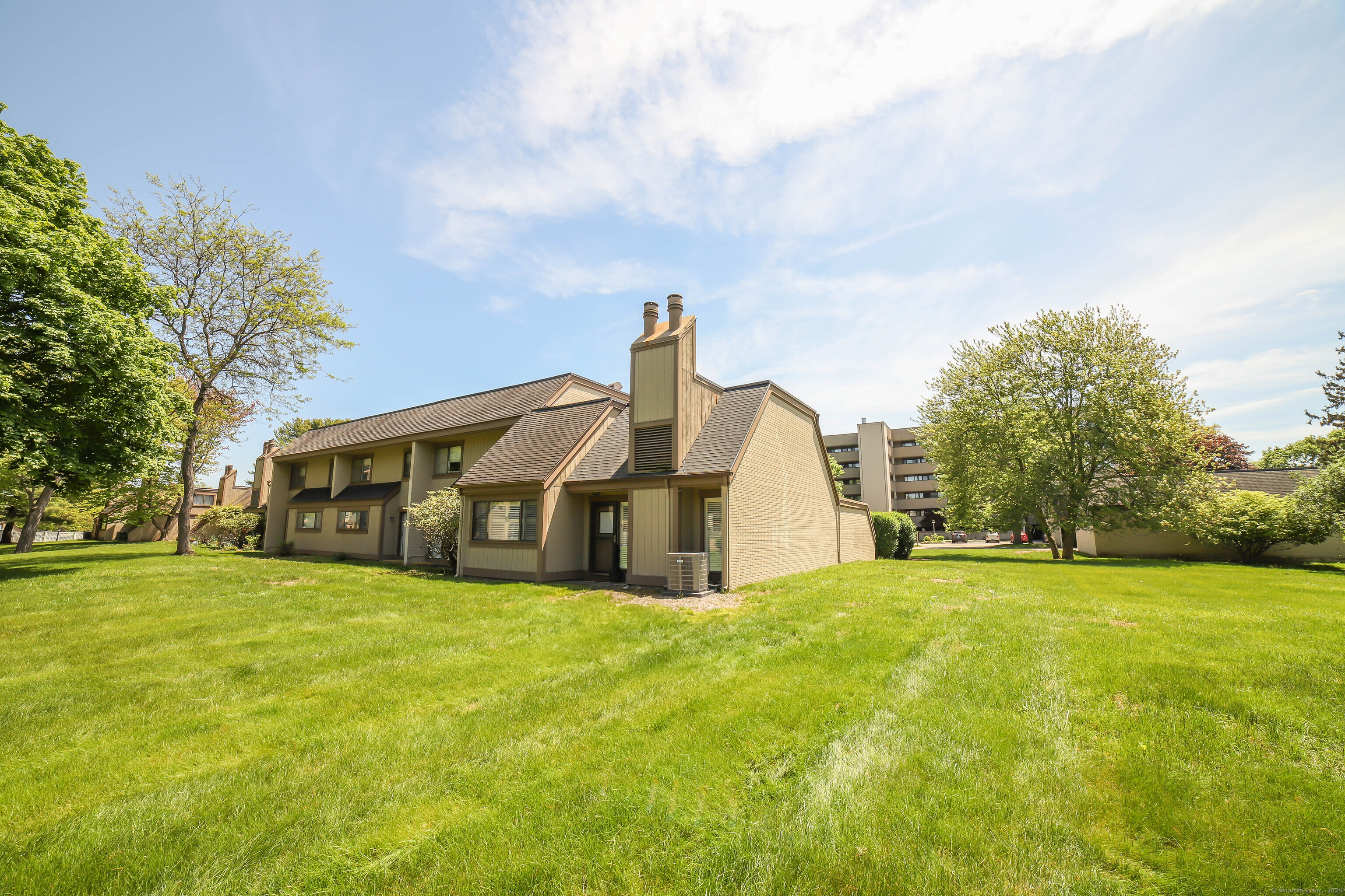 85 Viscount Drive 10A