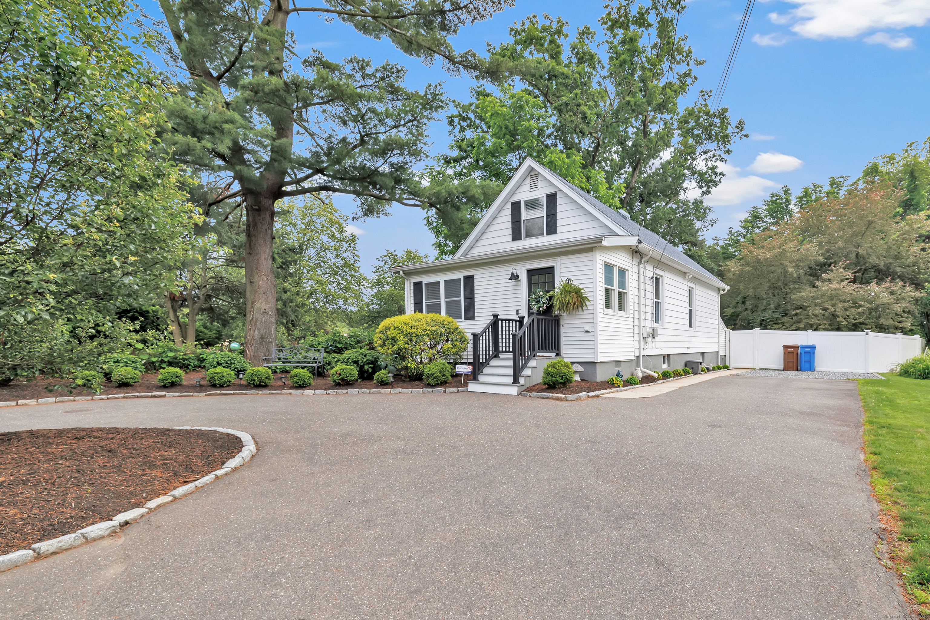 131 Long Hill Cross Road