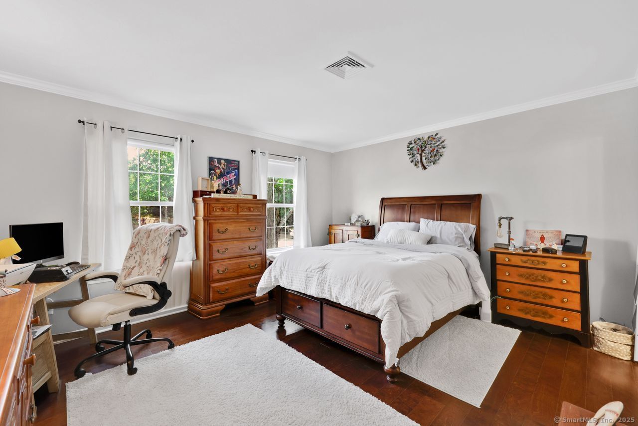 30 Hawley Glen