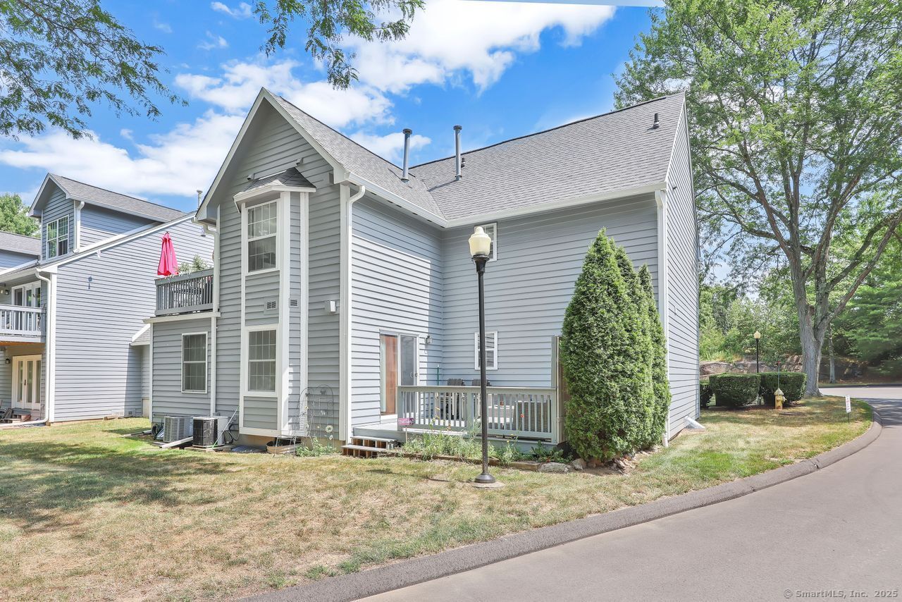 30 Hawley Glen