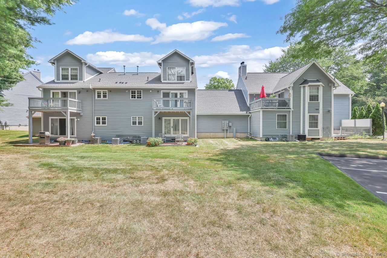 30 Hawley Glen