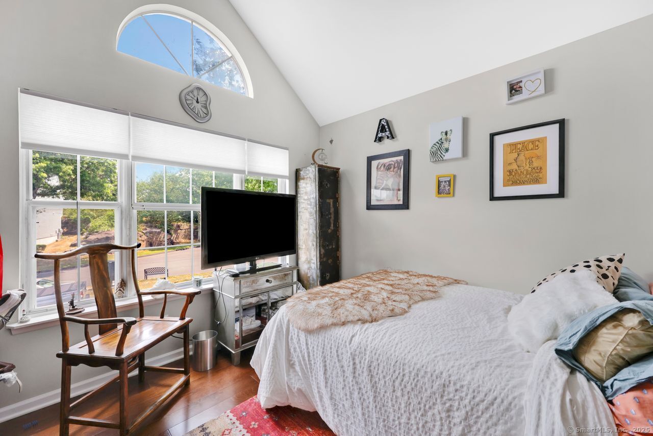 30 Hawley Glen