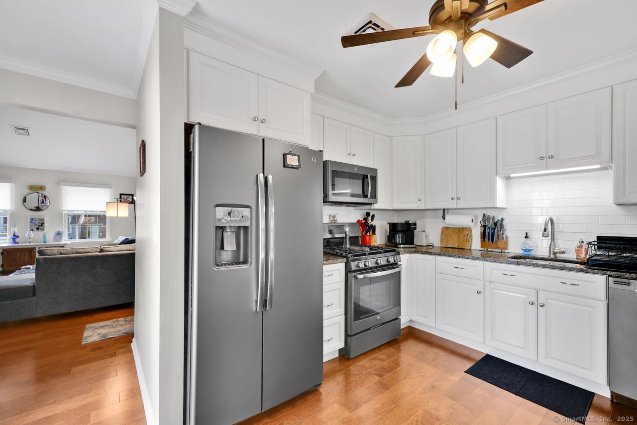 30 Hawley Glen