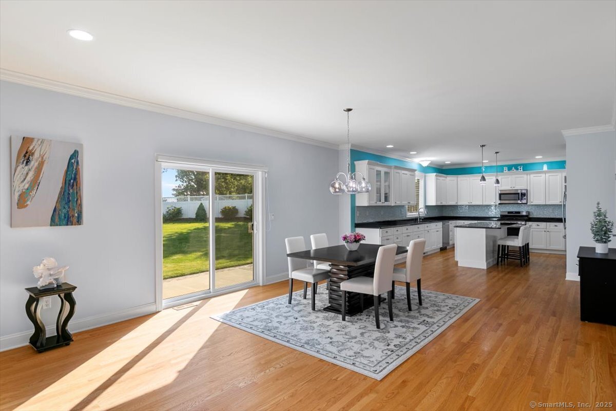 40 Devine Place