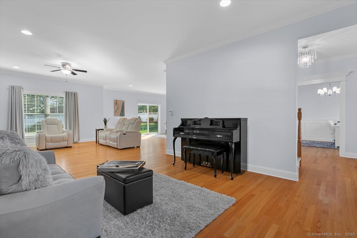 40 Devine Place
