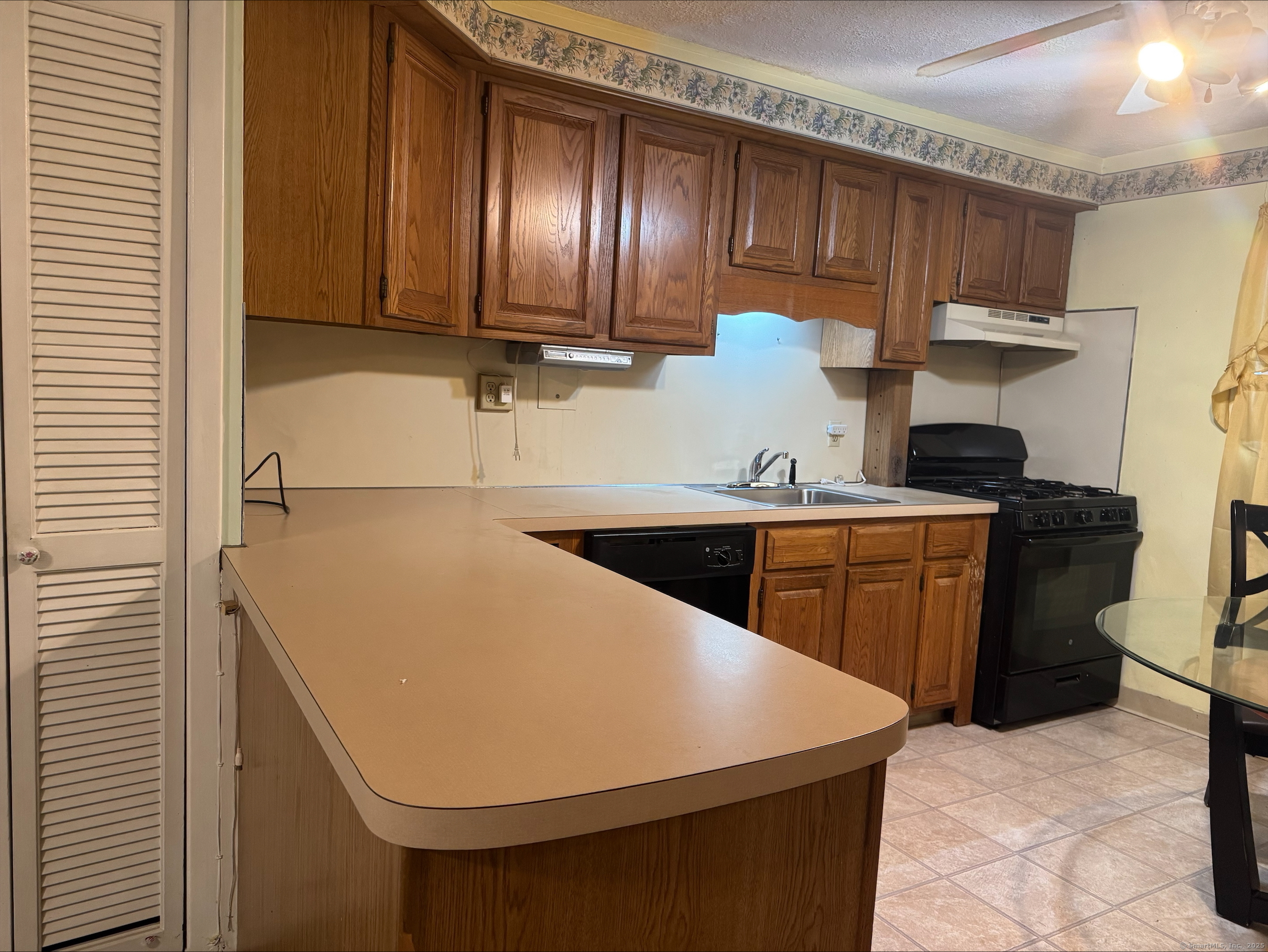 55 Court D 258