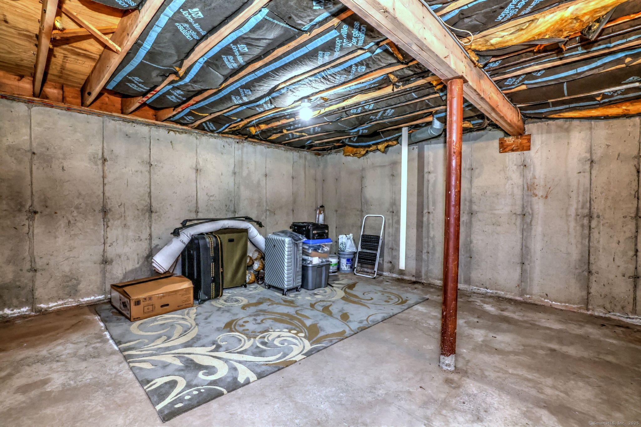 1 Pond Hollow Drive 1