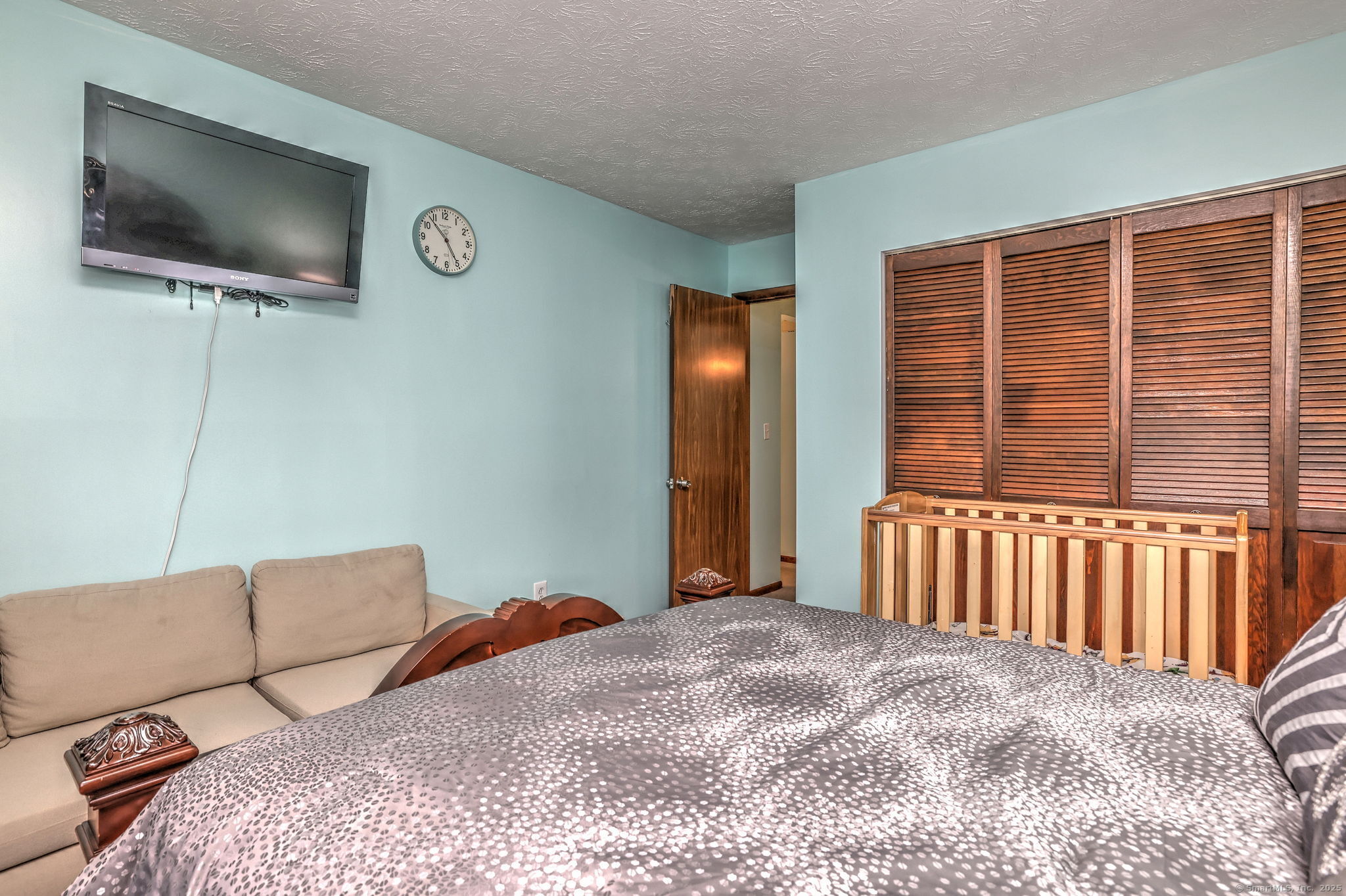 1 Pond Hollow Drive 1