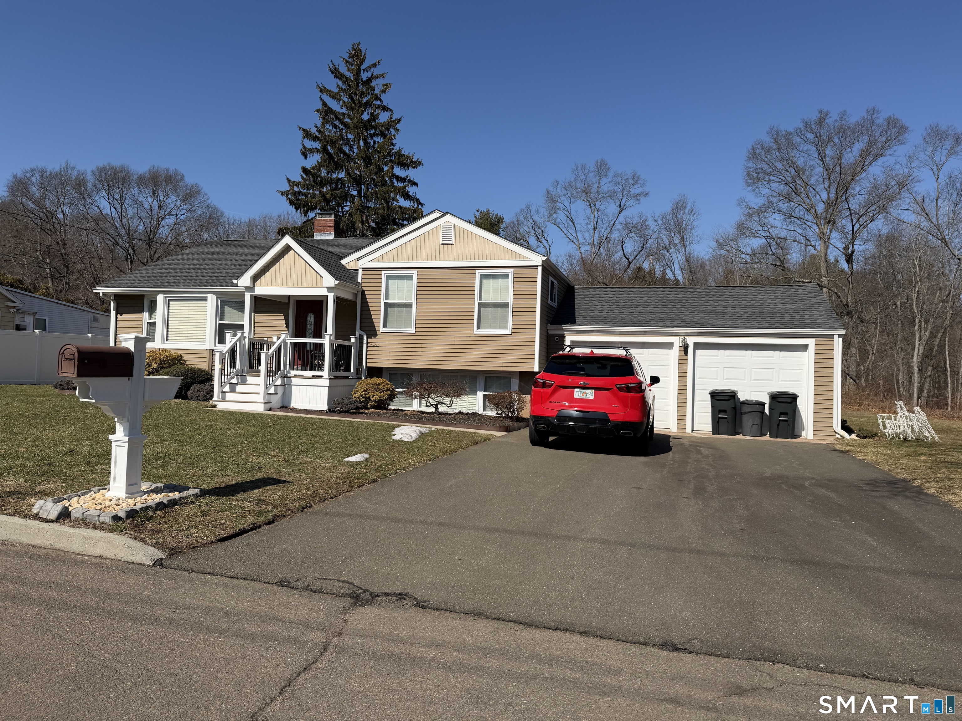 19 Gloria Place