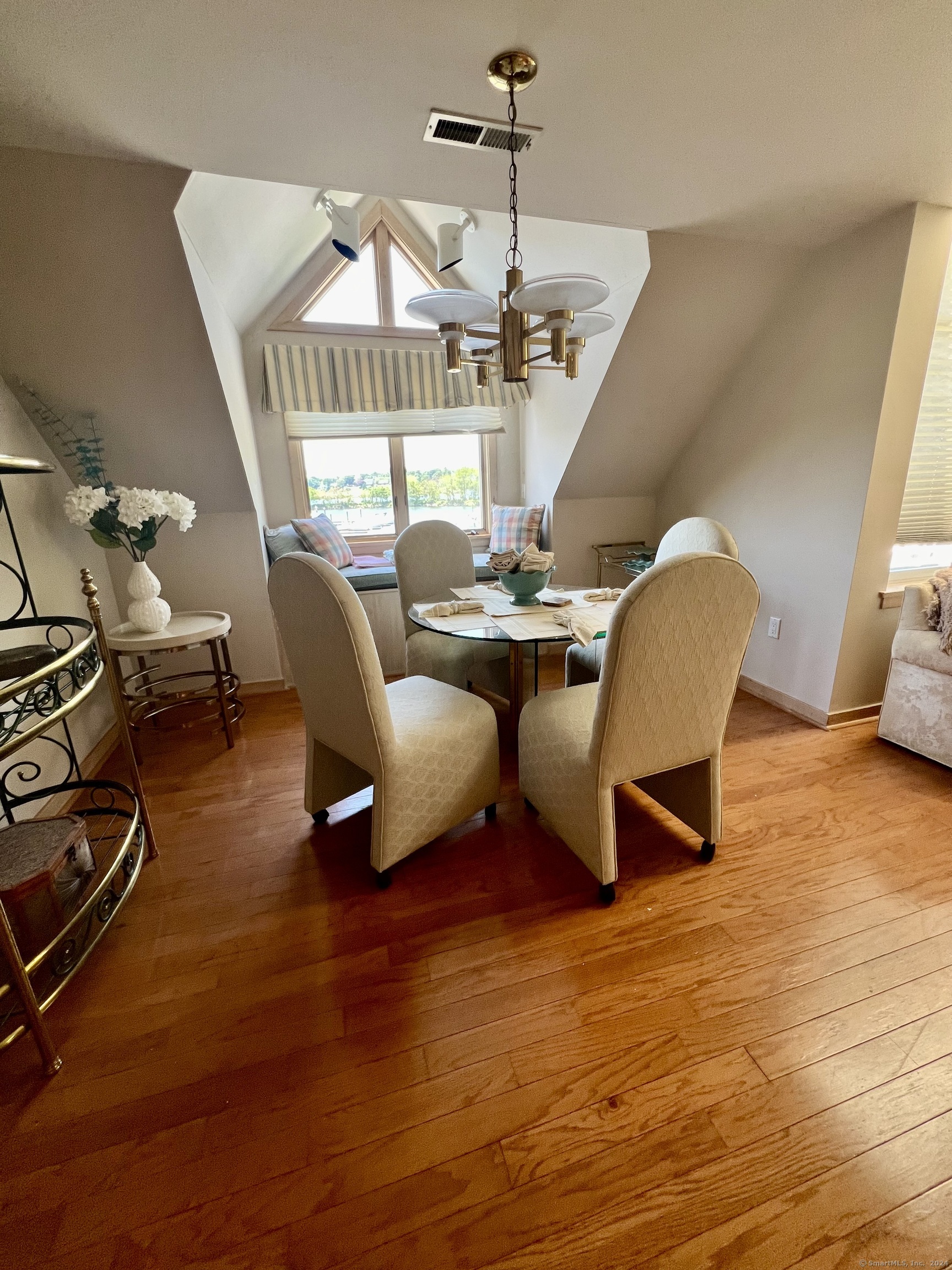 131 Popes Island Road 131