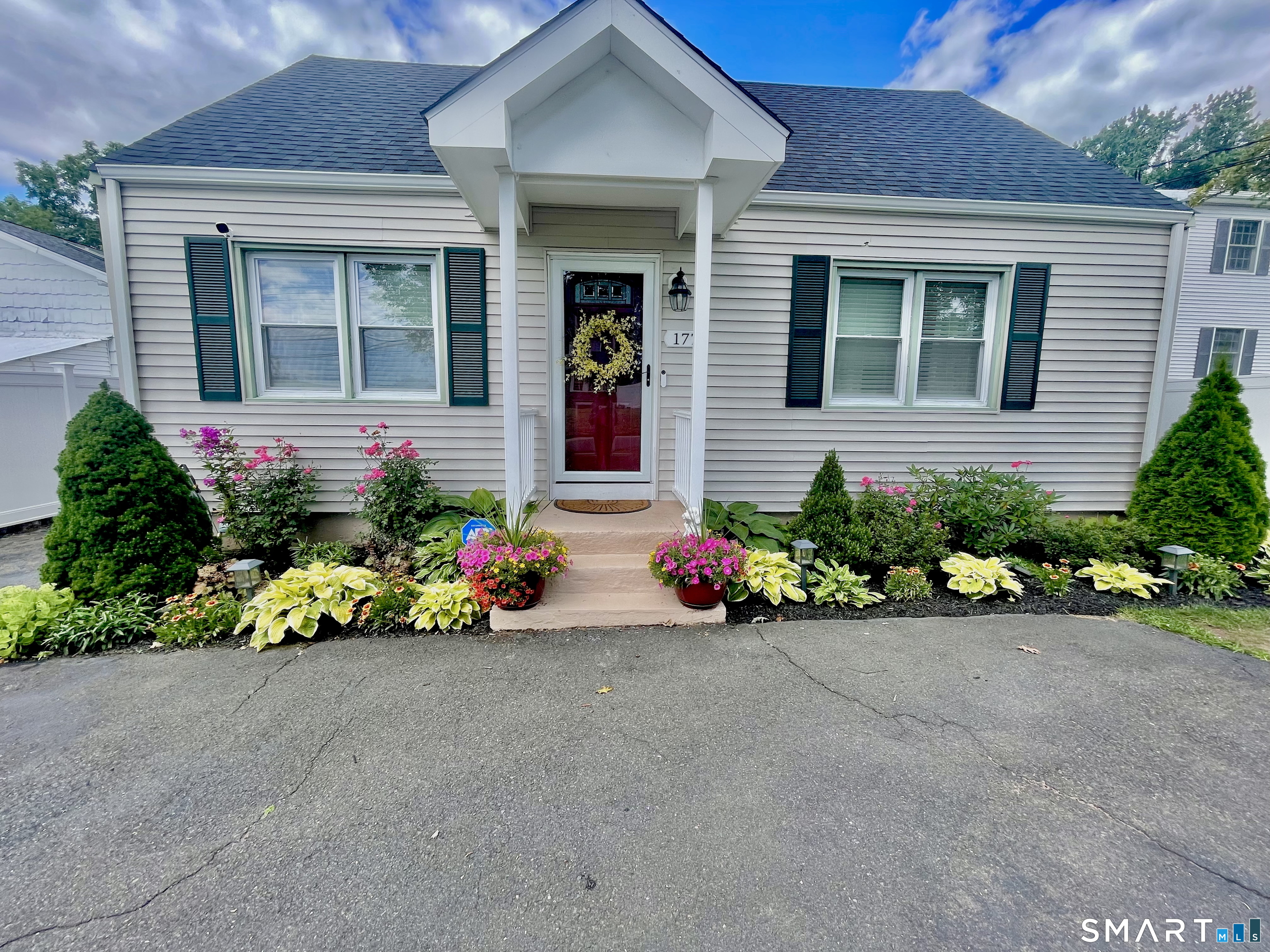 177 Montowese Avenue