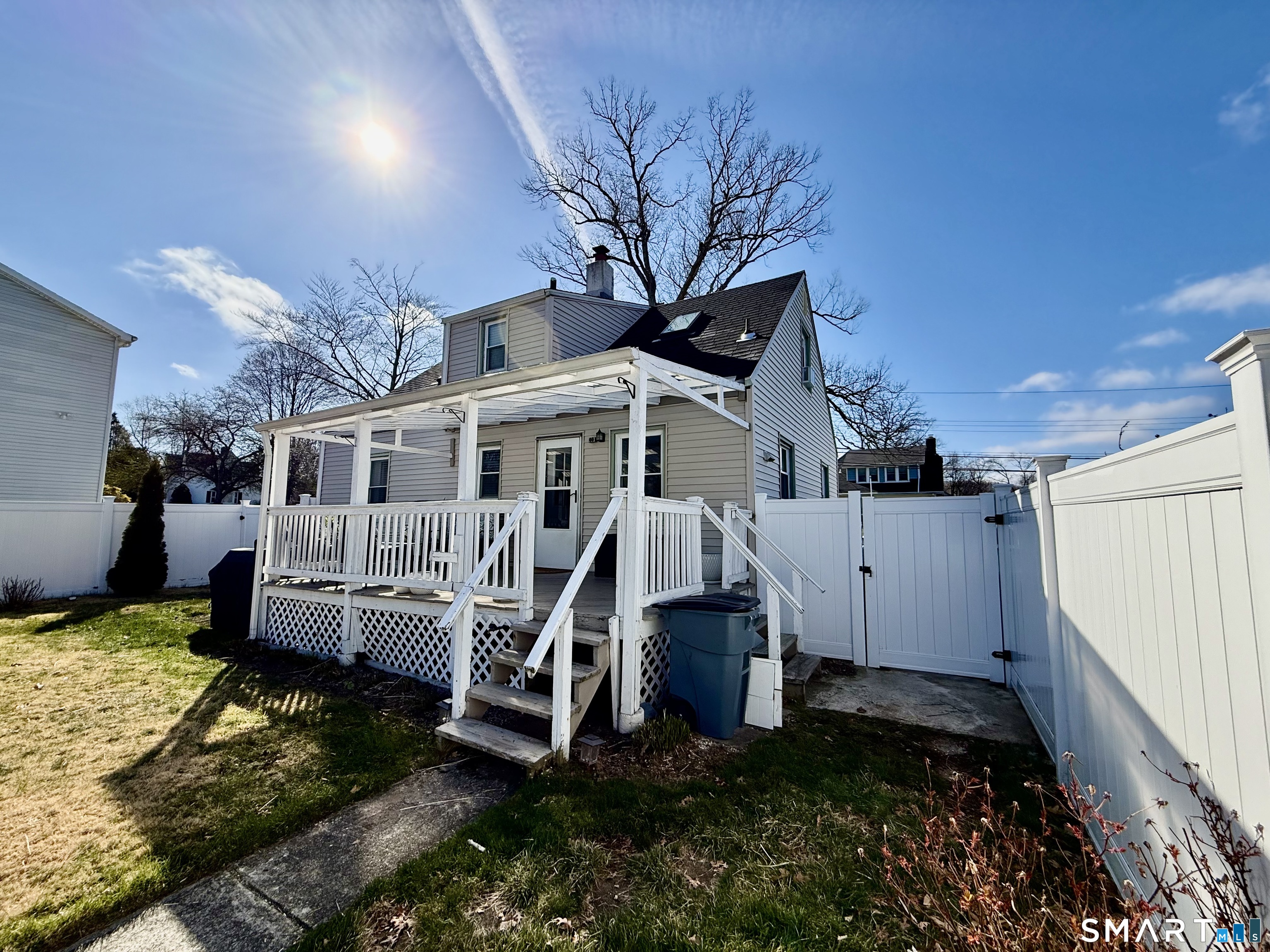 177 Montowese Avenue