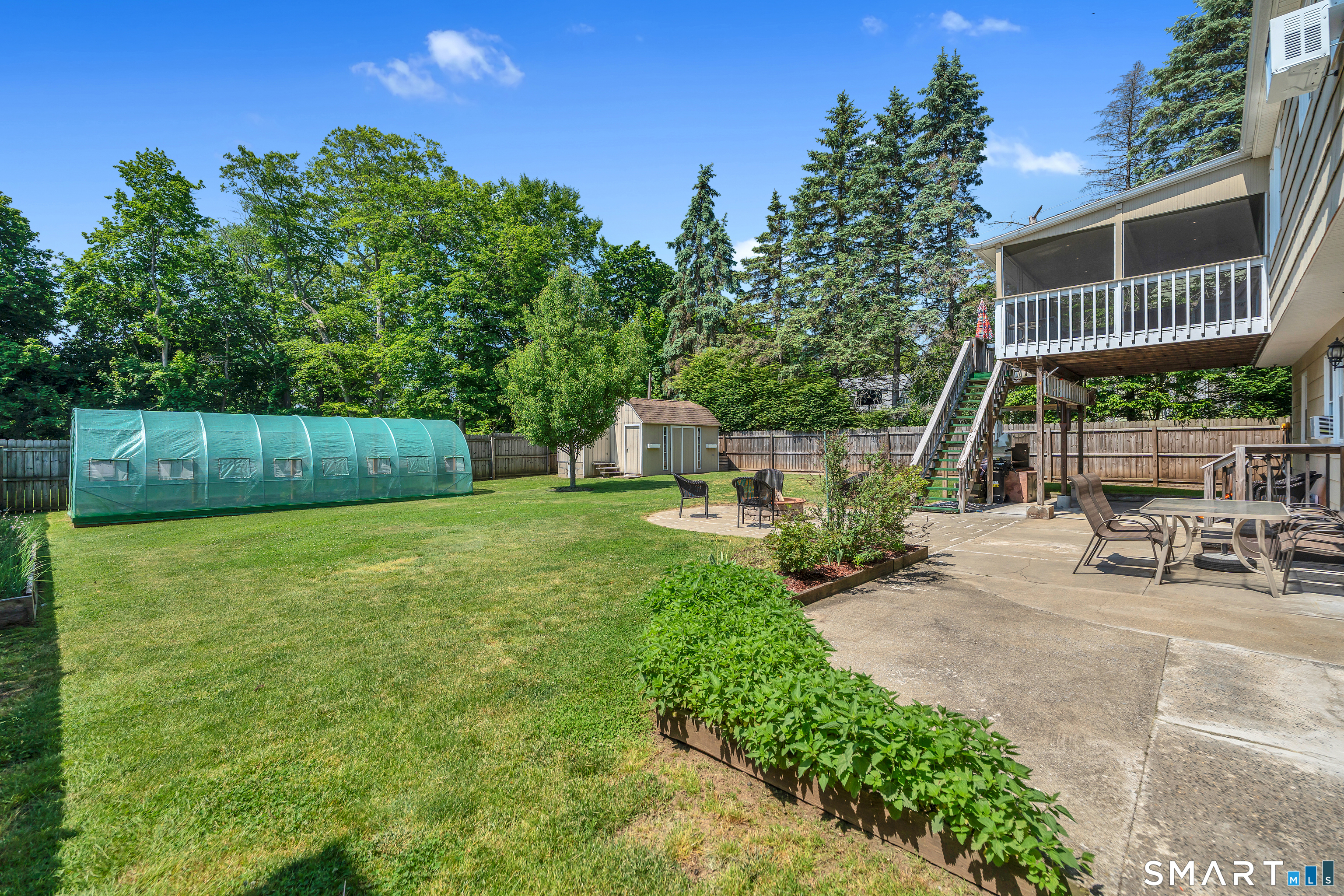 162 Hawthorne Avenue