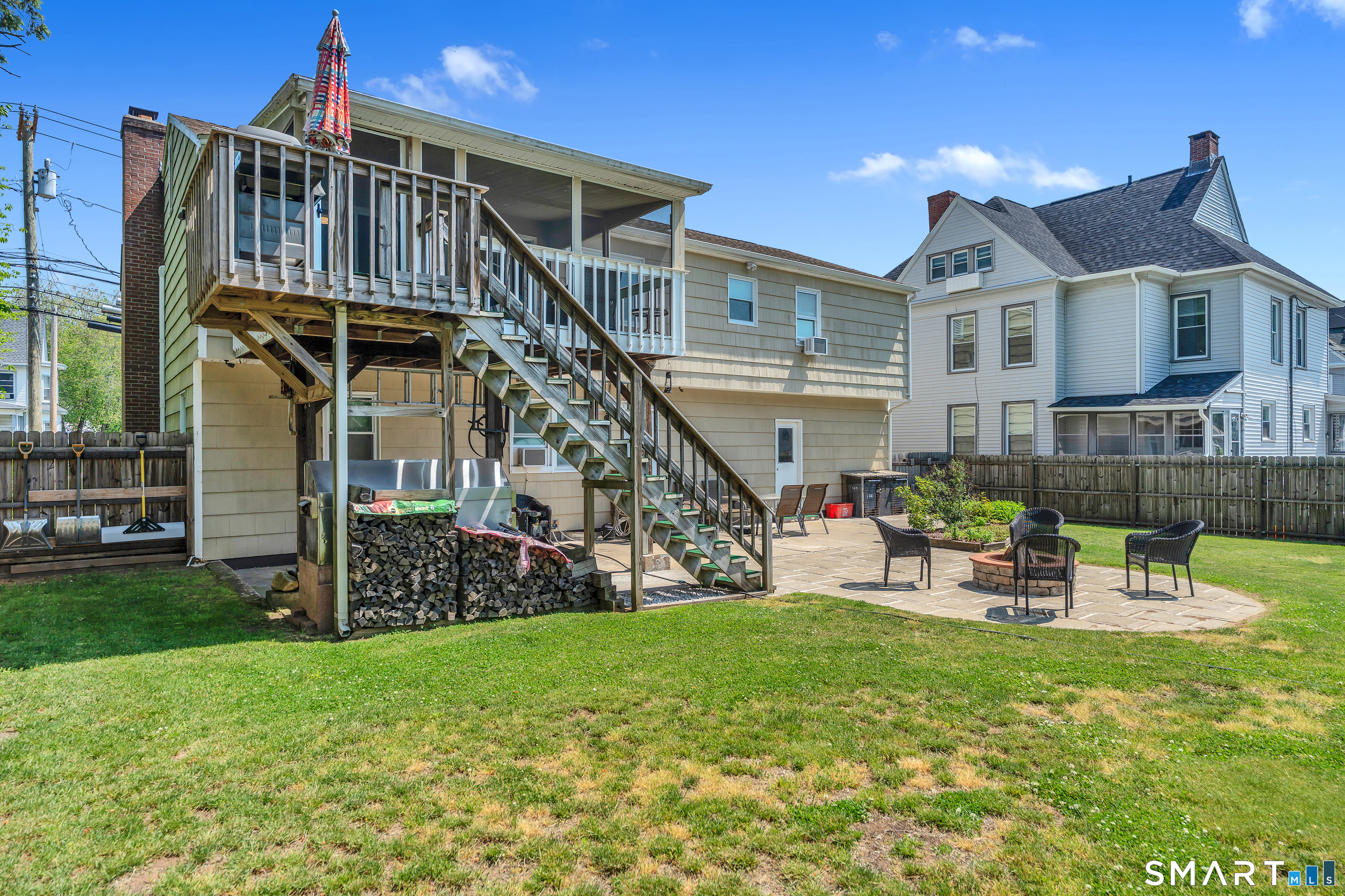 162 Hawthorne Avenue