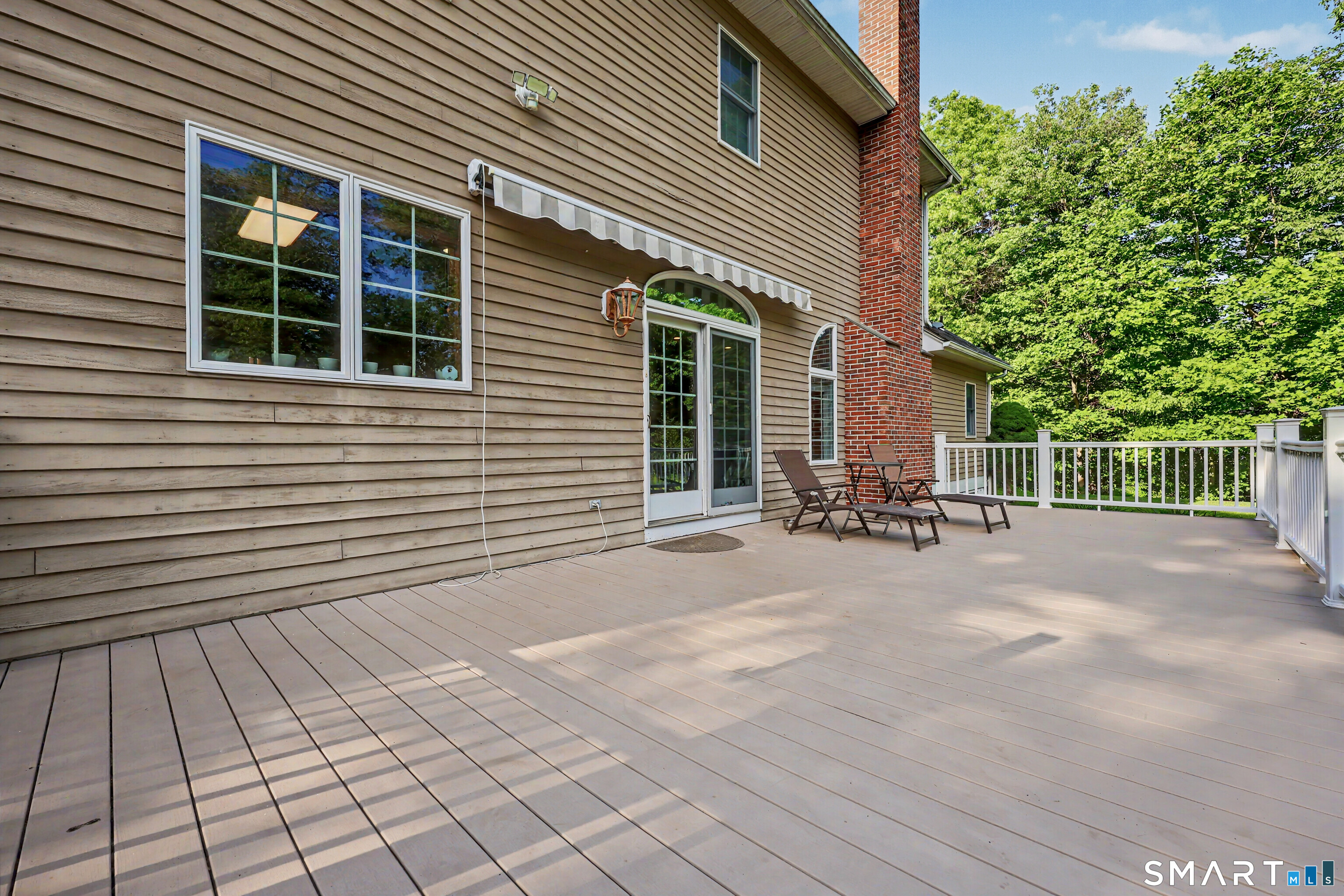 38 Douglas Drive