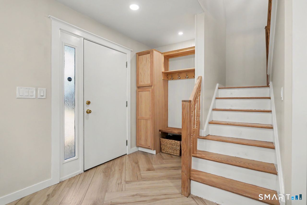 181 West Walk Unit: 181
