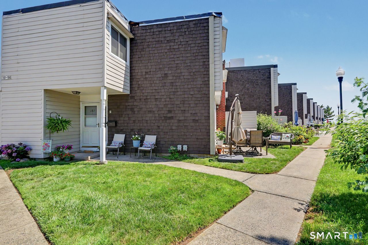181 West Walk Unit: 181