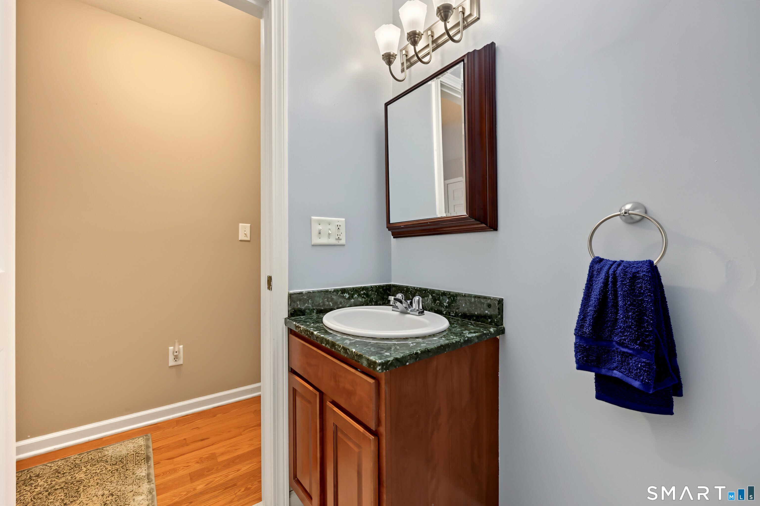 661 West Avenue Unit: C15