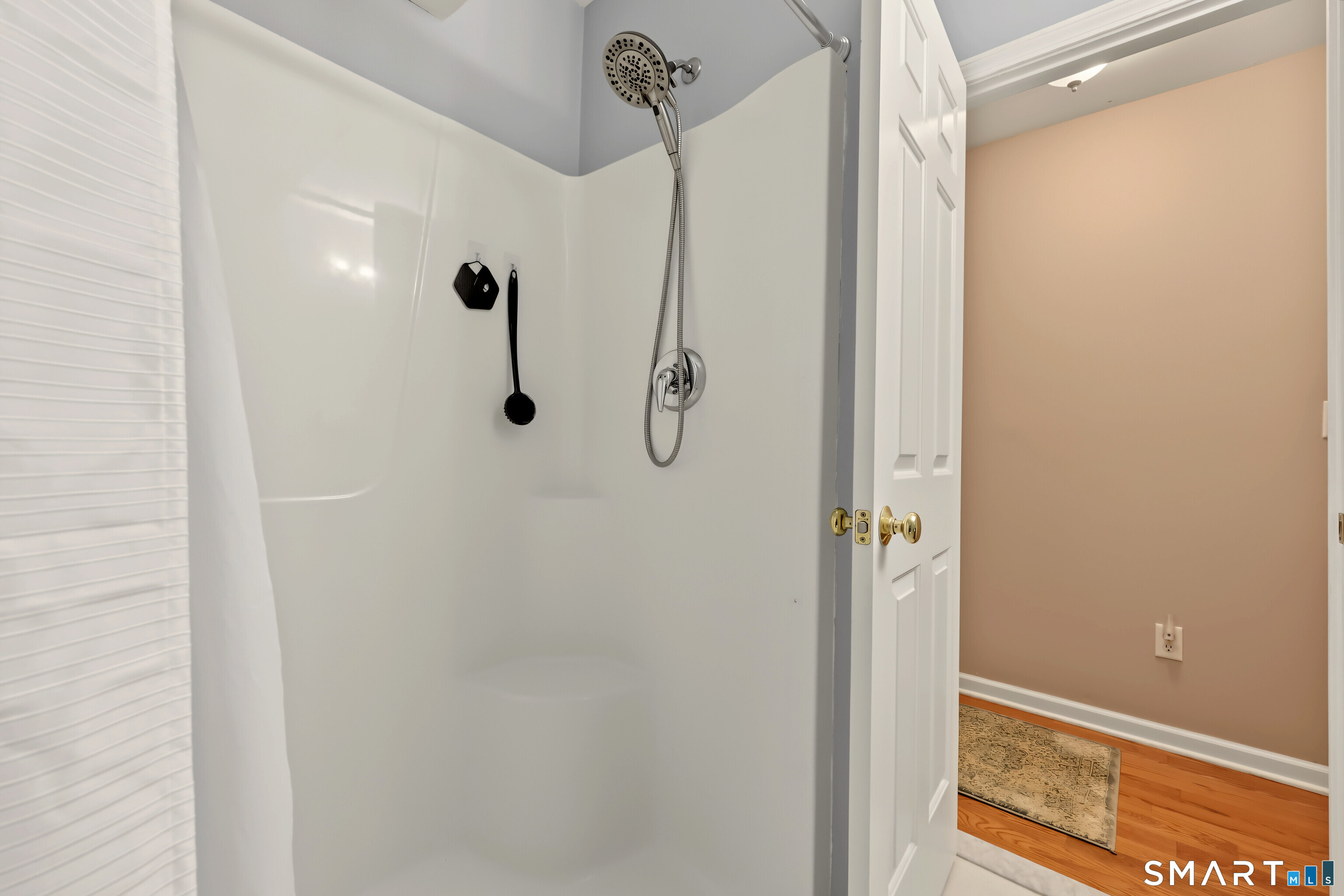 661 West Avenue Unit: C15