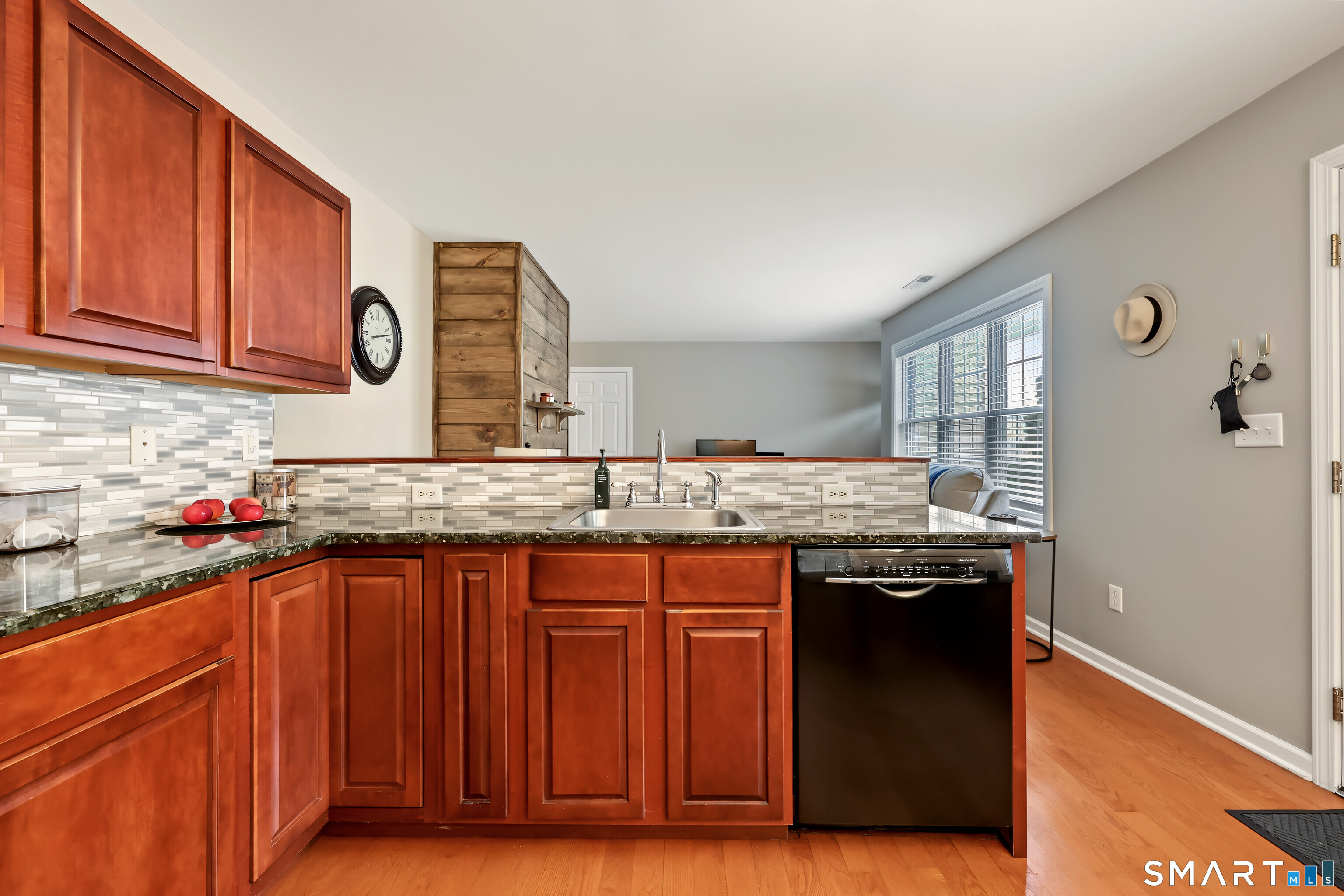 661 West Avenue Unit: C15