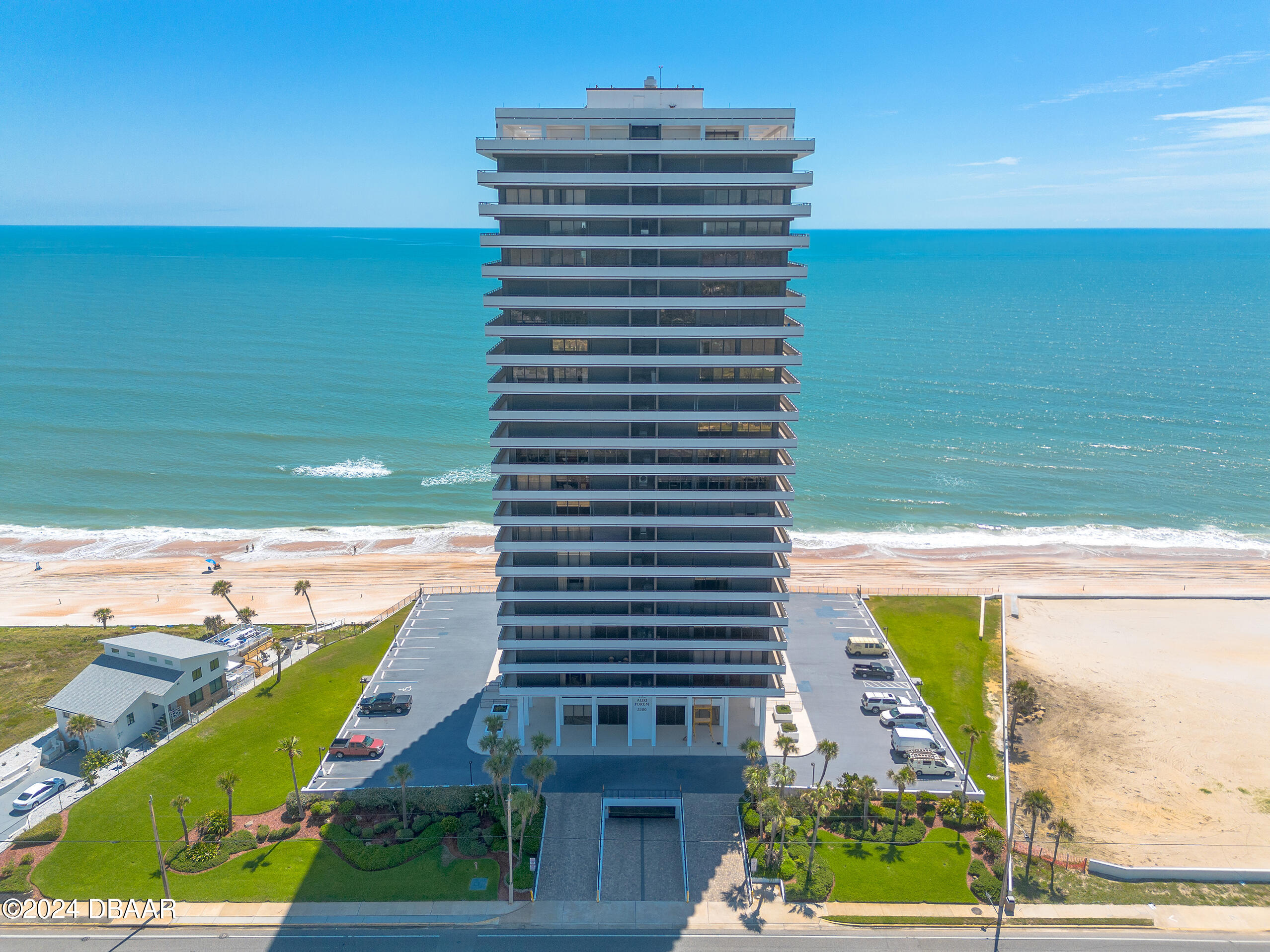 2200 N Atlantic Avenue, 1401