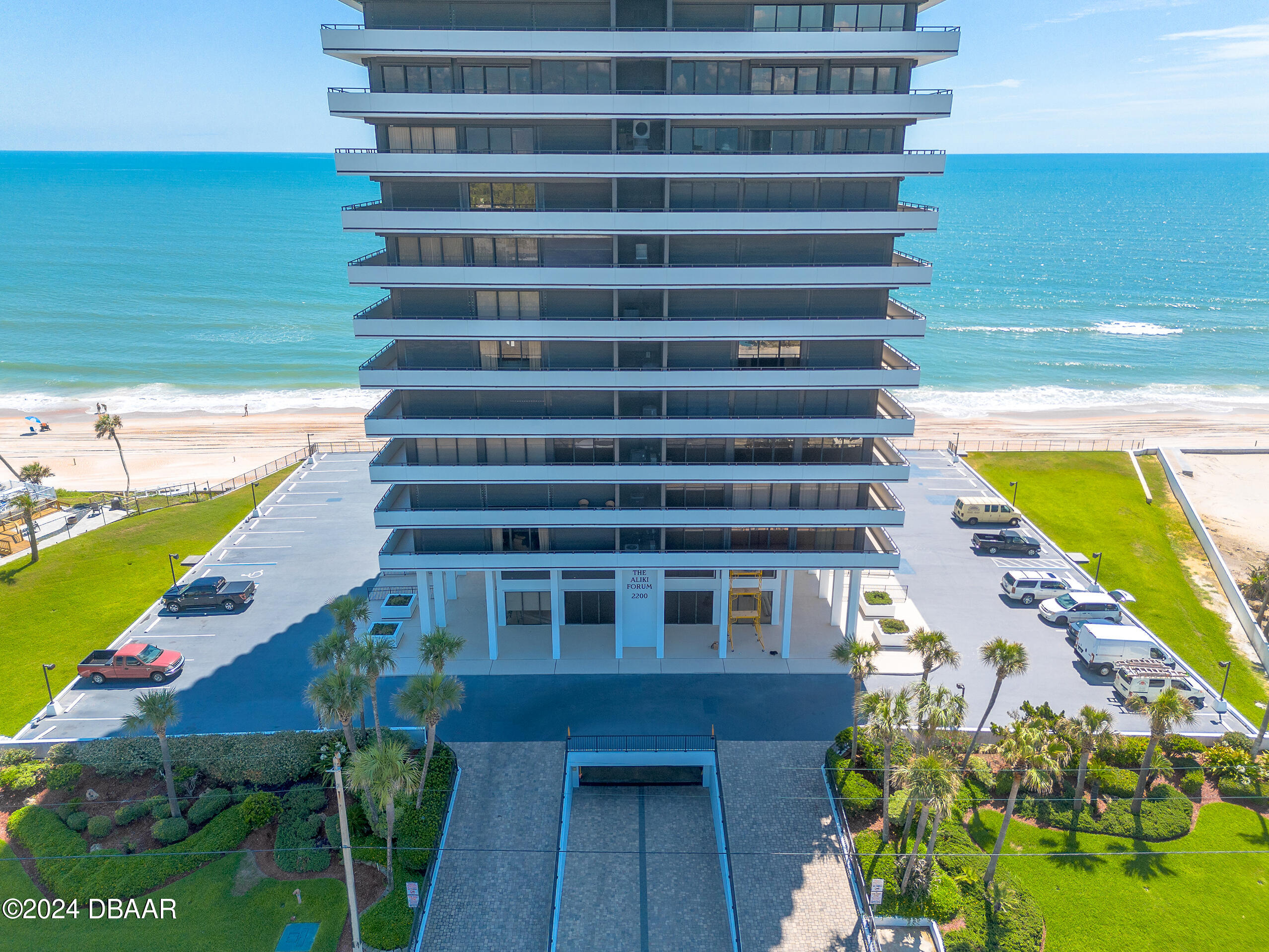 2200 N Atlantic Avenue, 1401