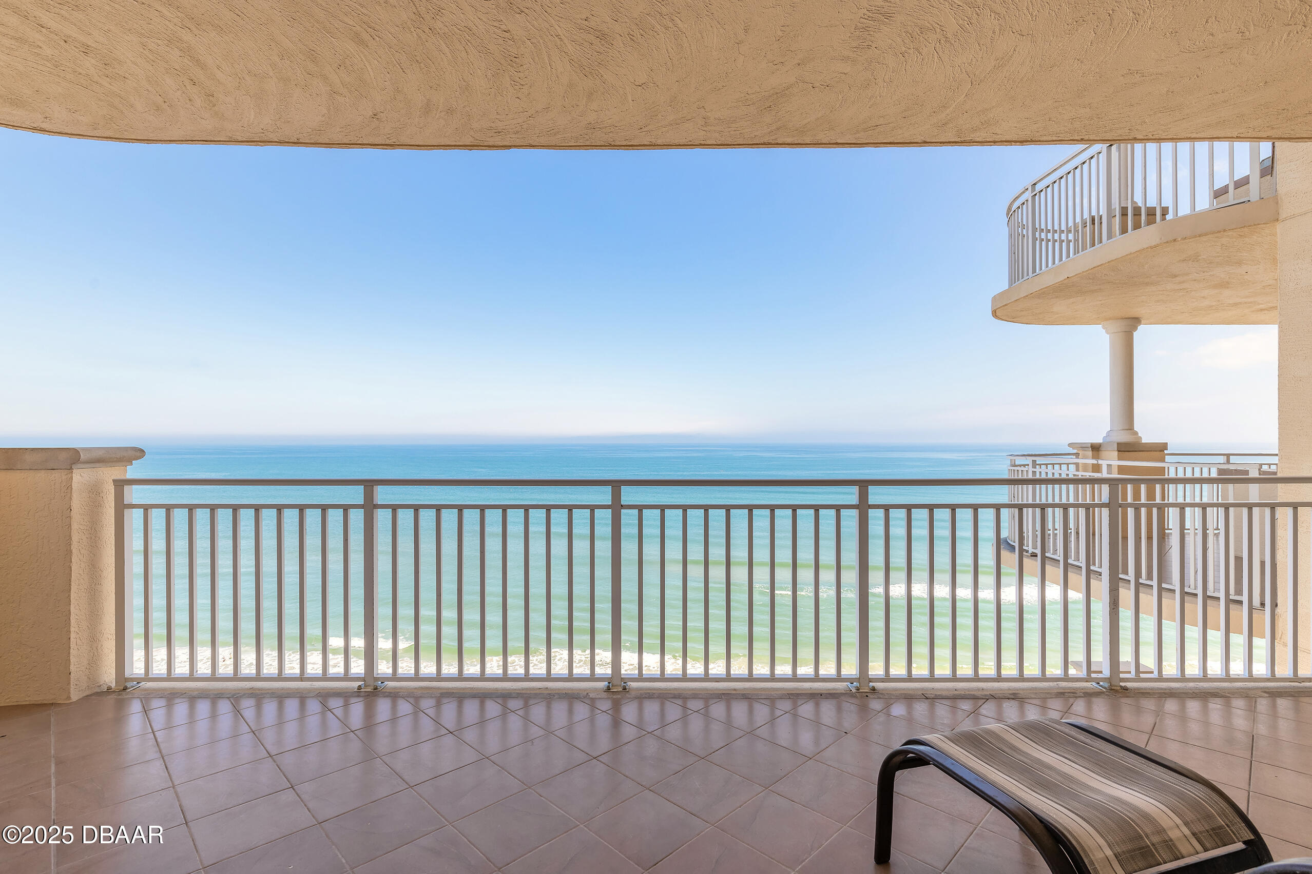 2515 S Atlantic Avenue, 1004