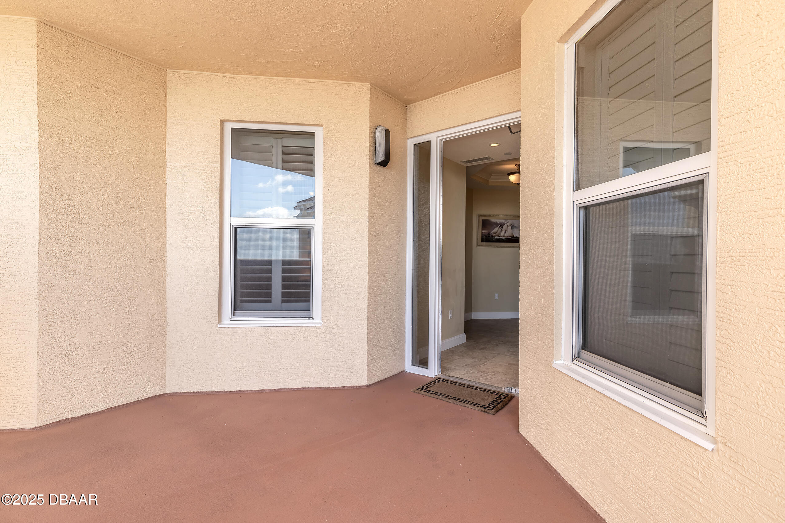 2515 S Atlantic Avenue, 1004