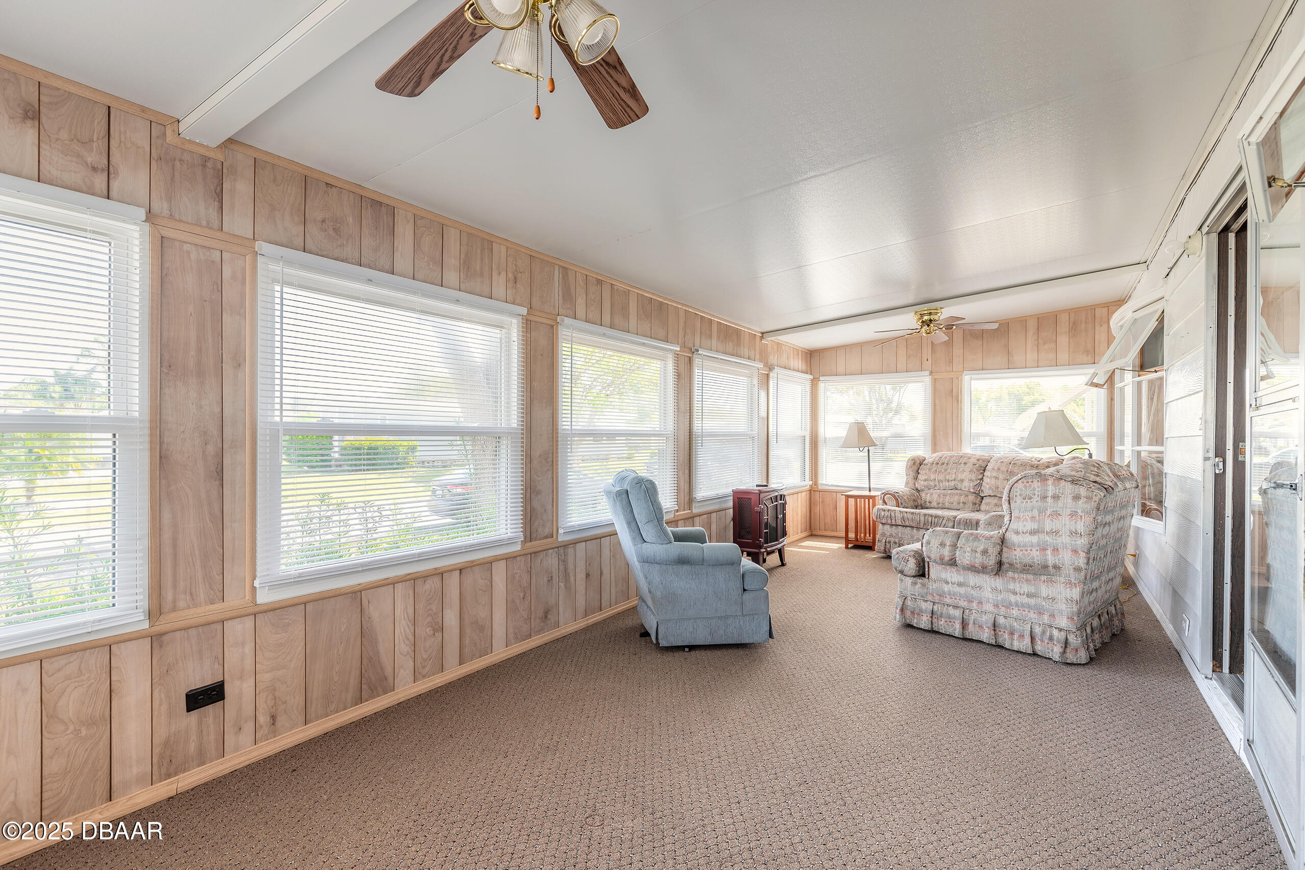 317 Lakeview Drive