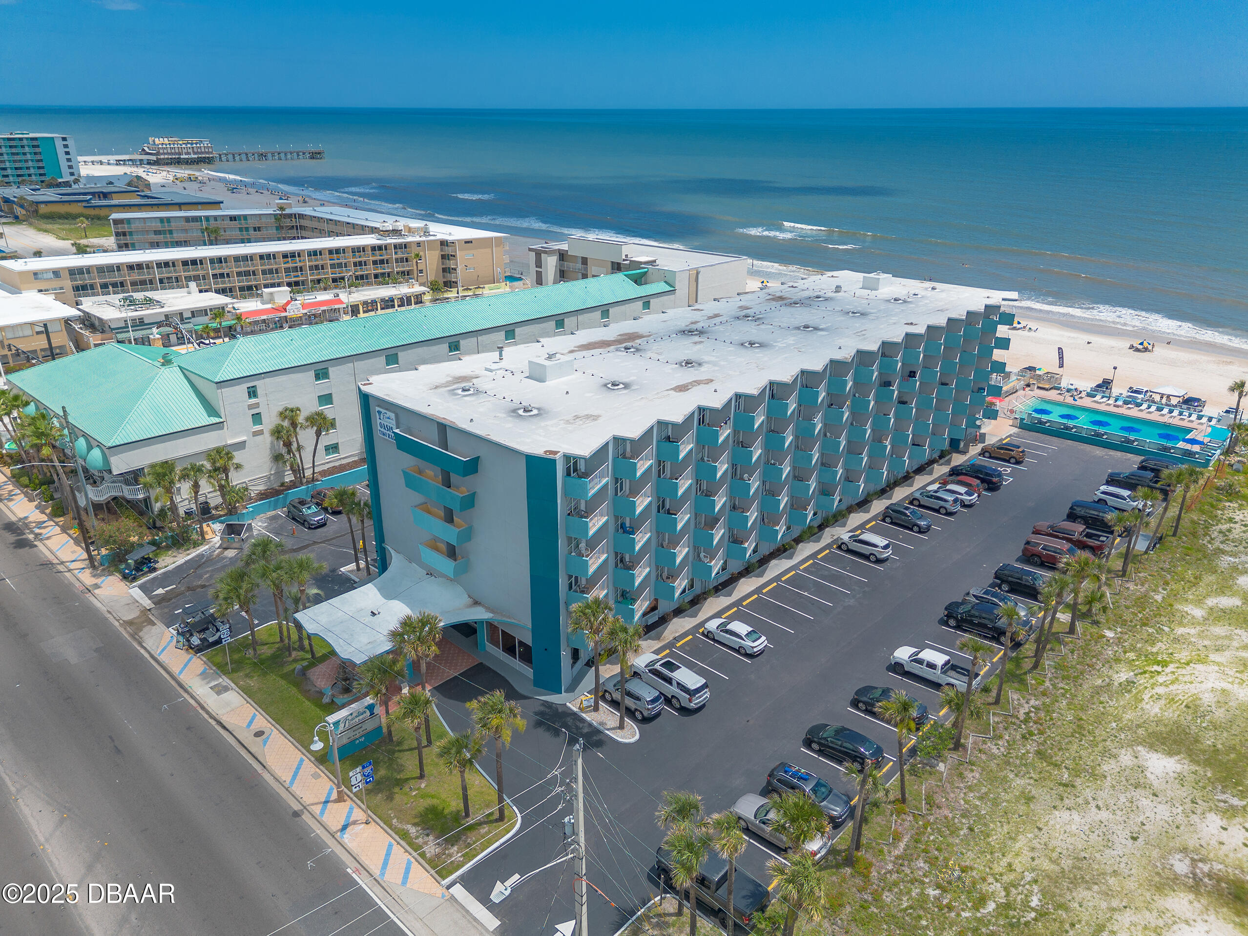 313 S Atlantic Avenue, 302 & 304