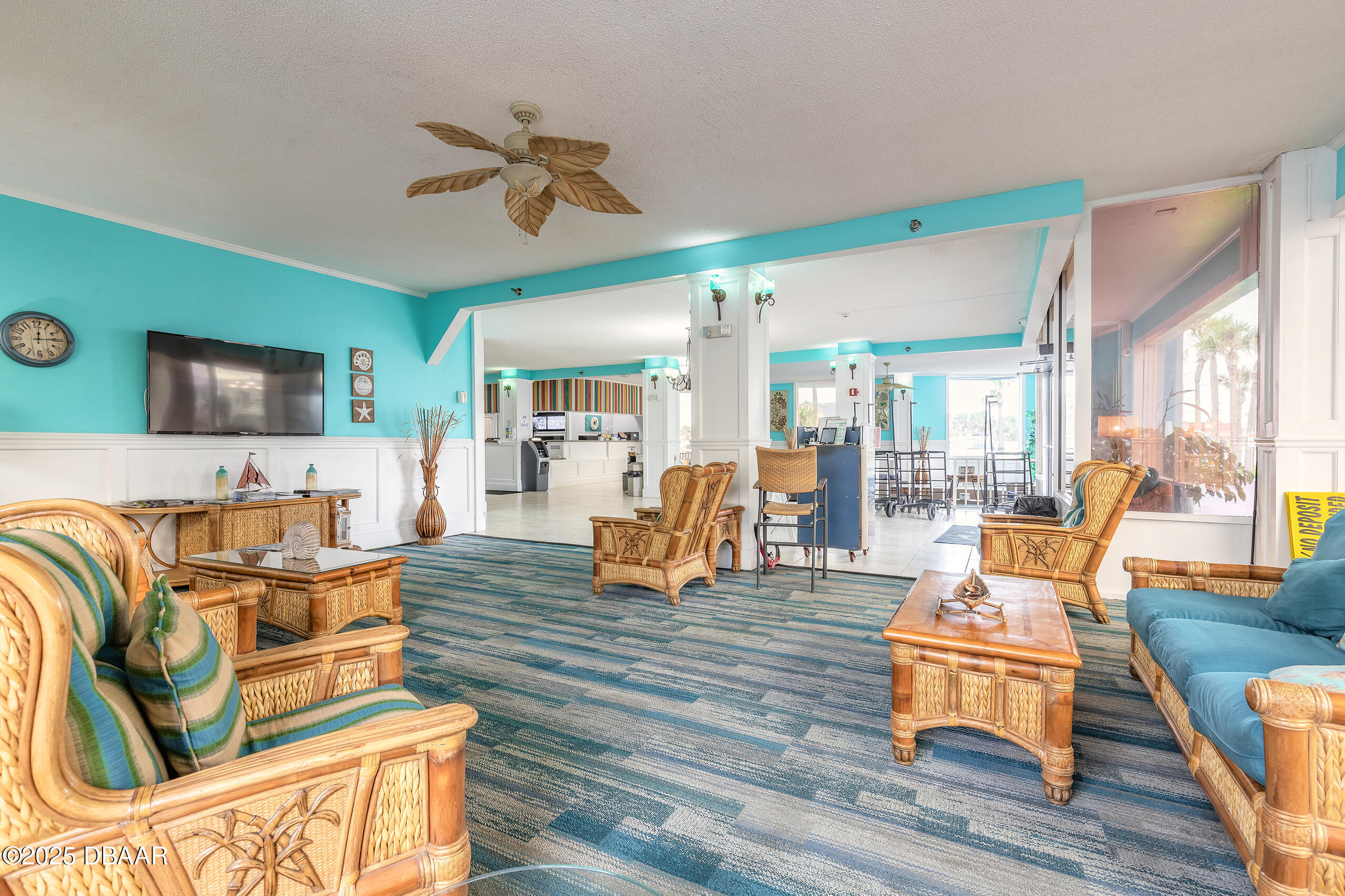 313 S Atlantic Avenue, 302 & 304