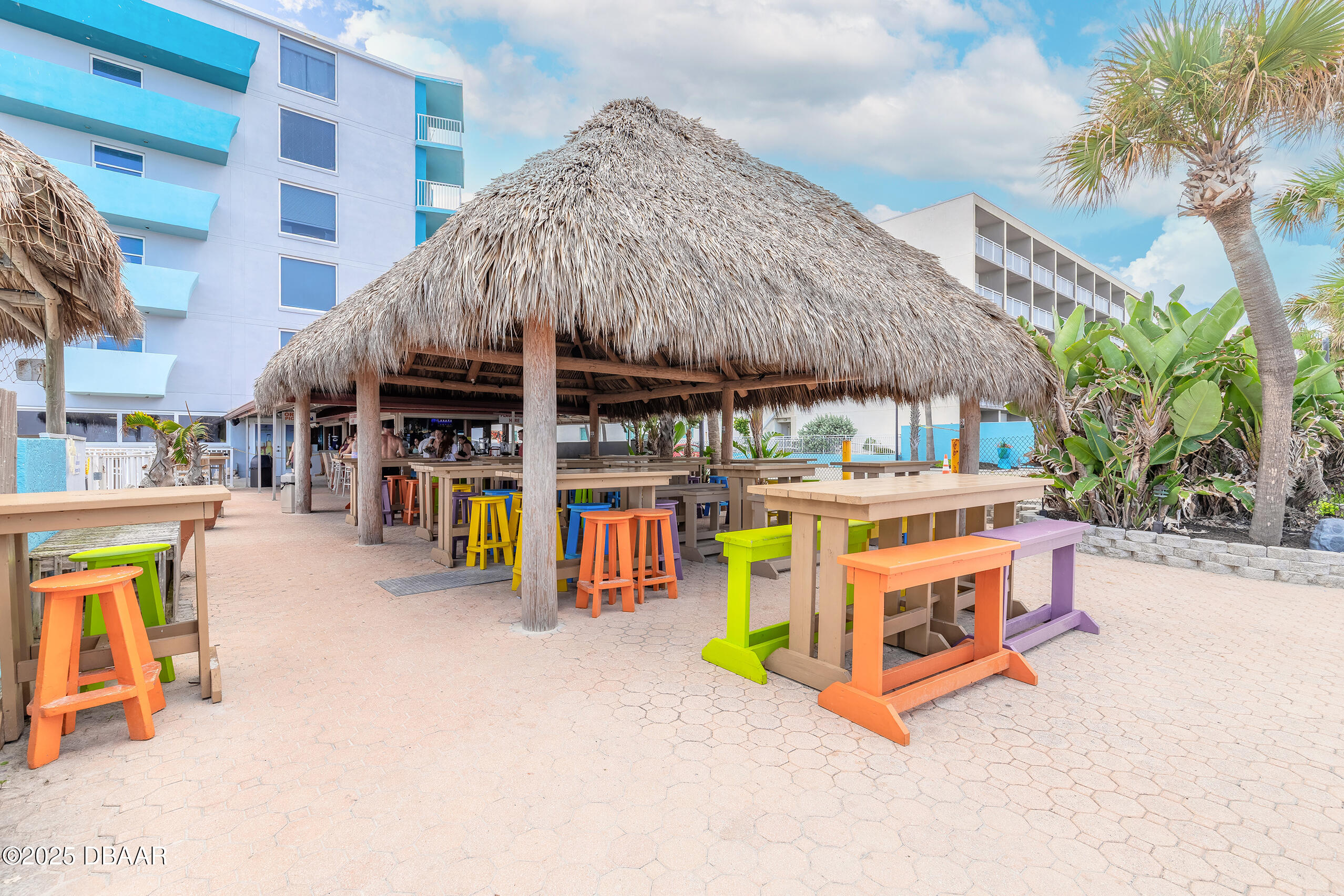 313 S Atlantic Avenue, 302 & 304