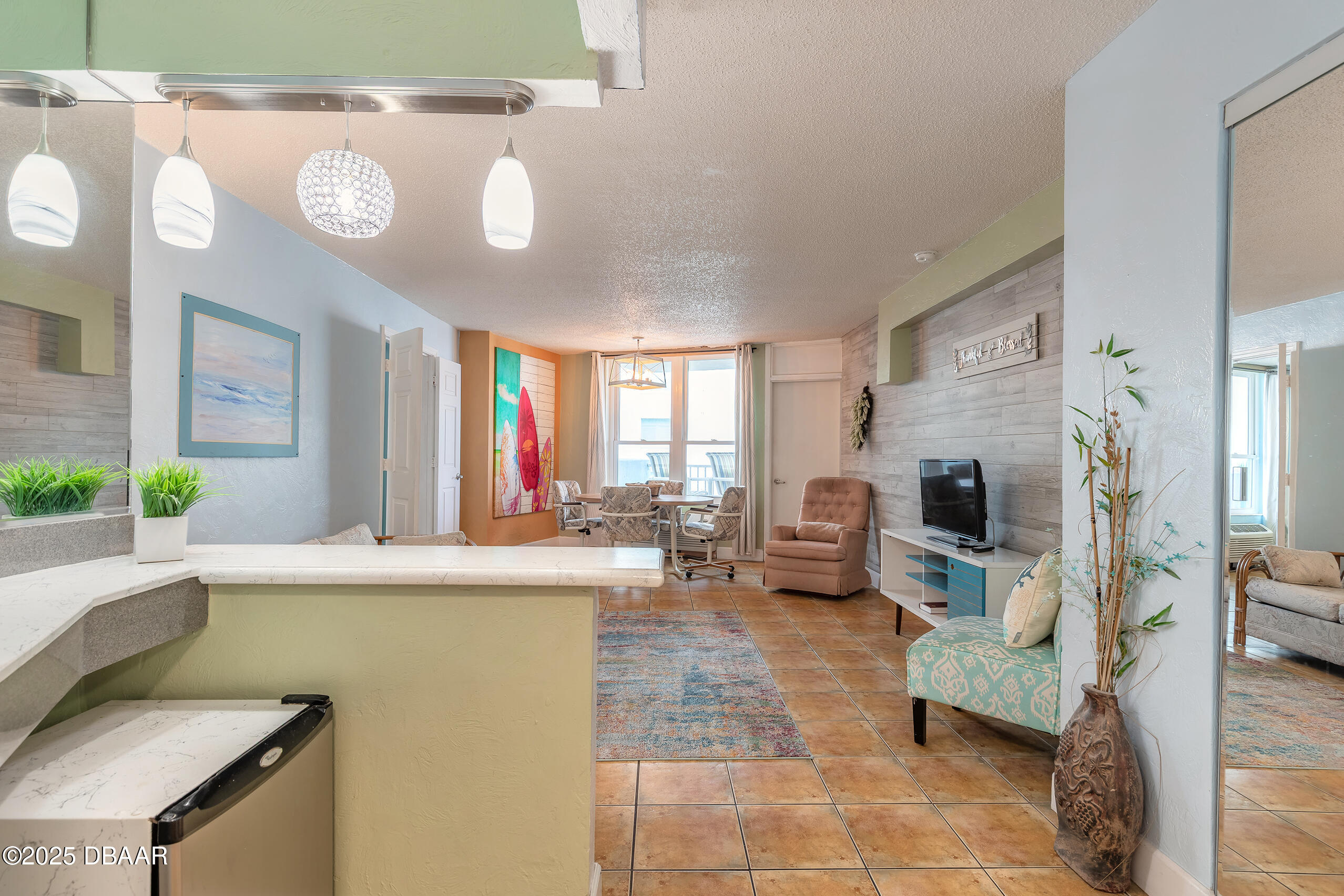 313 S Atlantic Avenue, 302 & 304