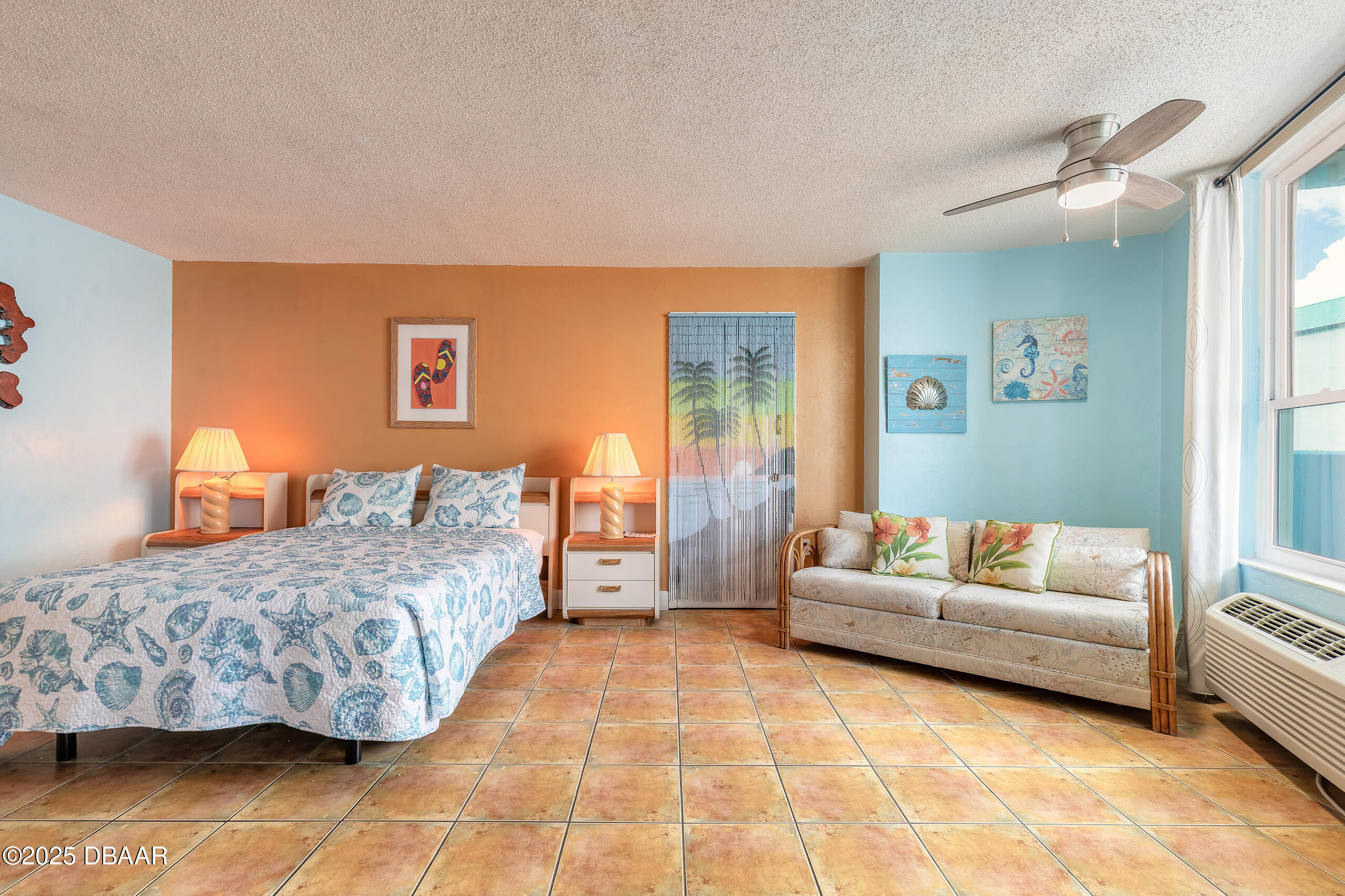 313 S Atlantic Avenue, 302 & 304