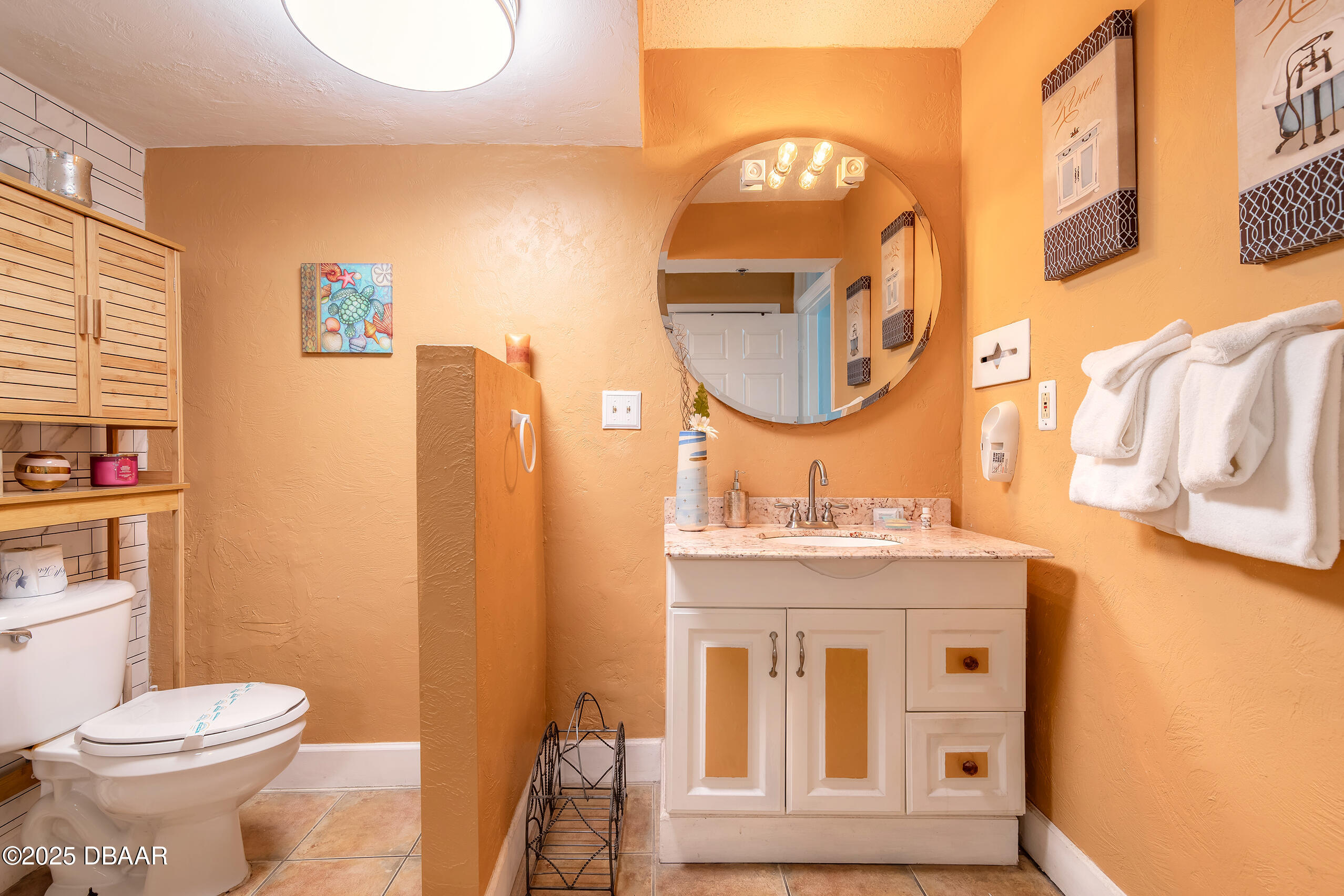 313 S Atlantic Avenue, 302 & 304