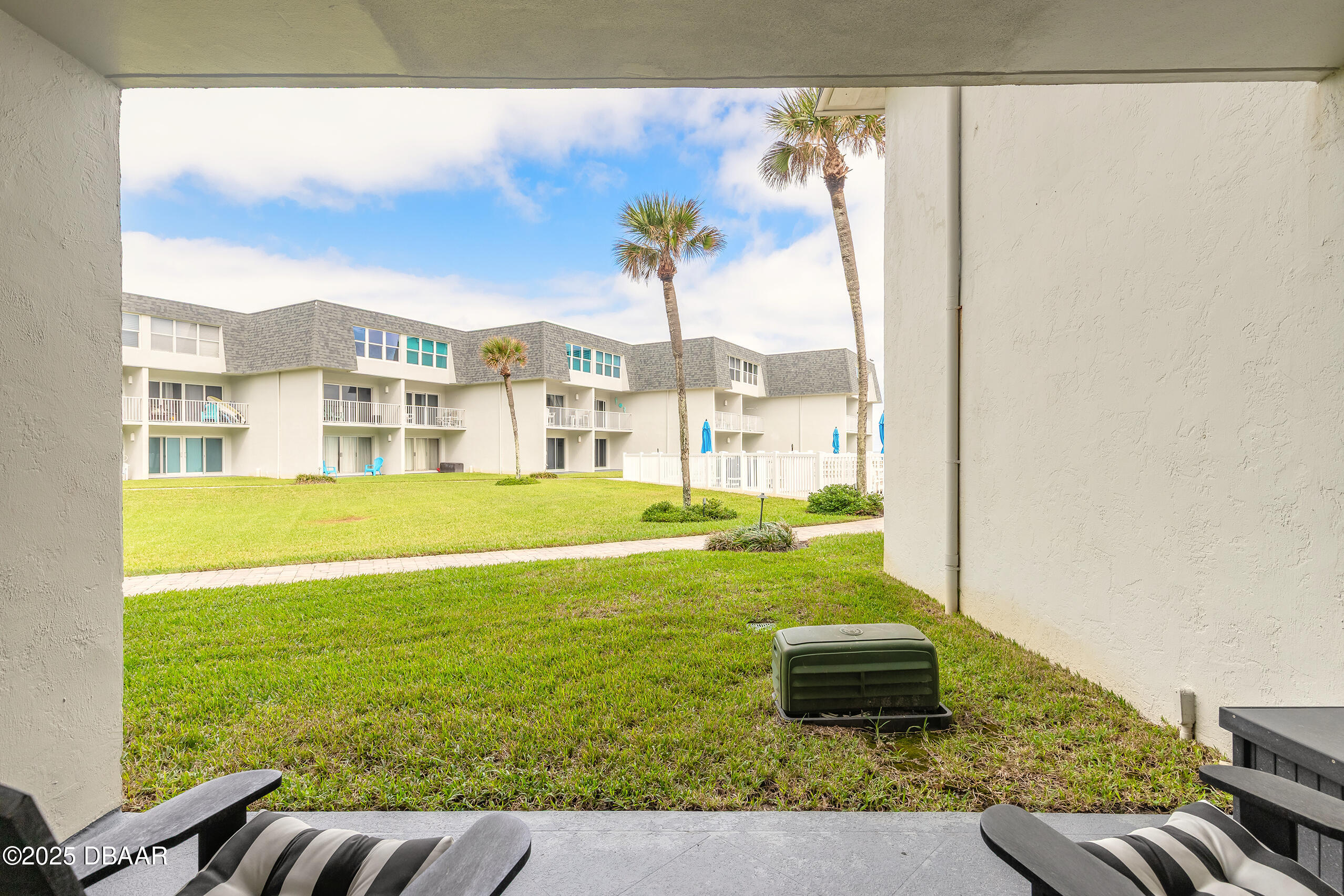4831 Saxon Drive Unit 106