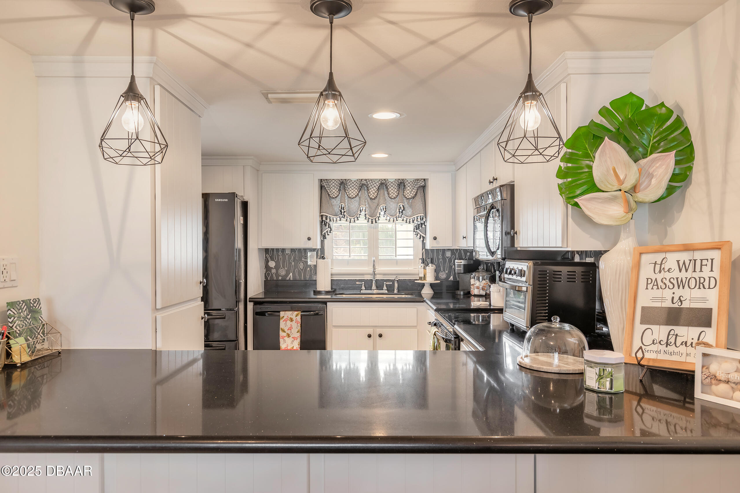 4831 Saxon Drive Unit 106