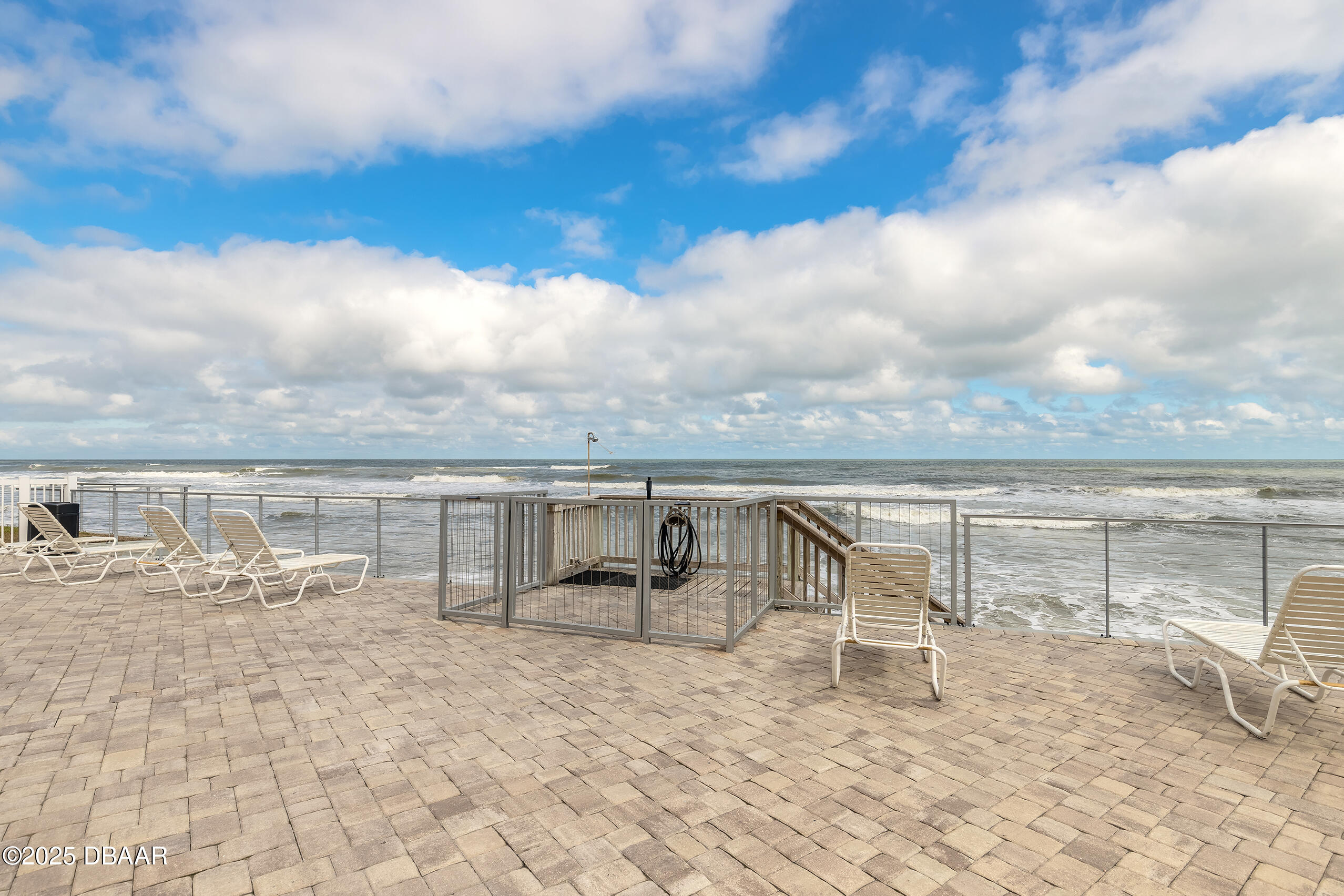 4831 Saxon Drive Unit 106