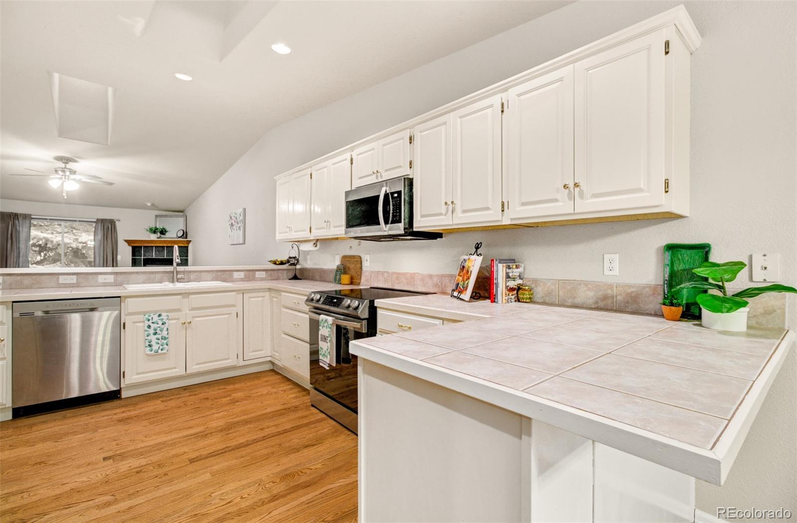 226 Luxury Lane