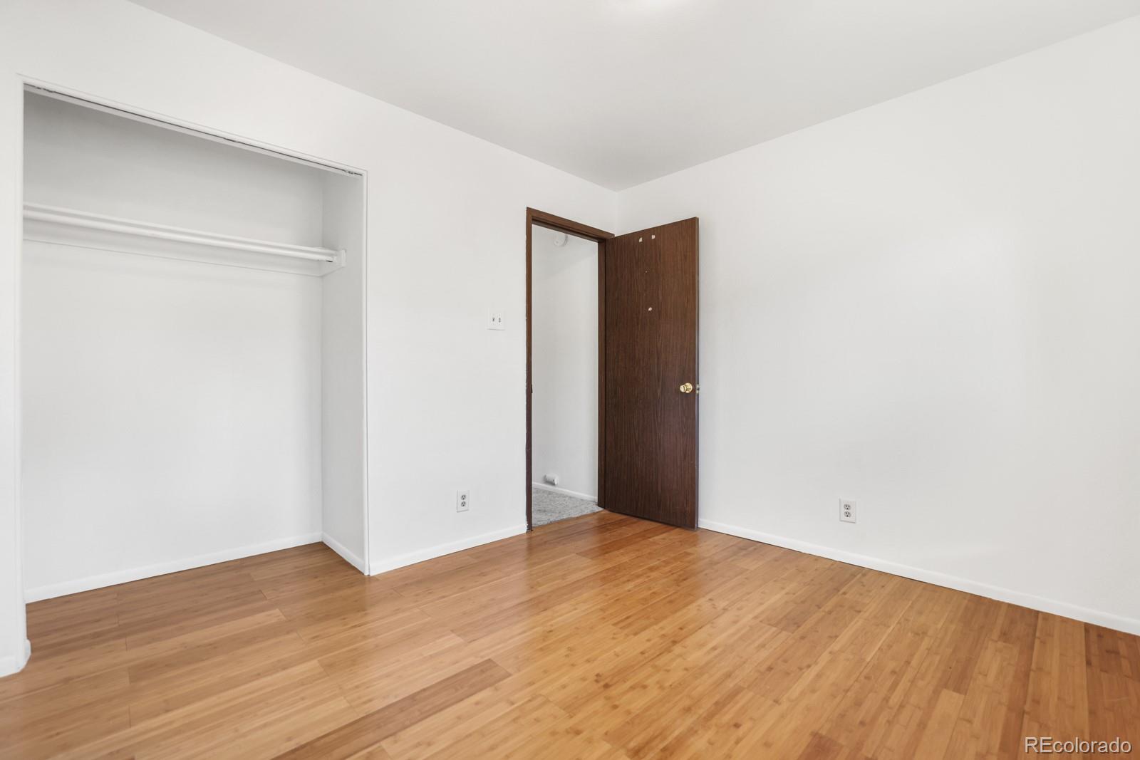4742 Villa Circle Unit: B