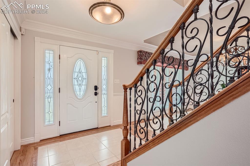 145 Anchoria Way