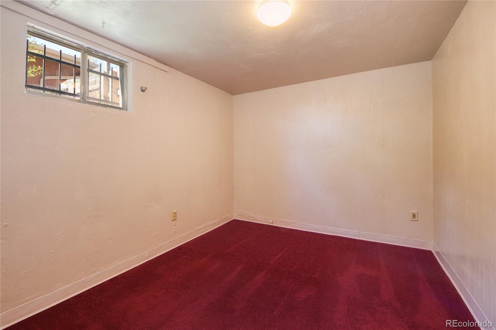 1227 Holmes Drive