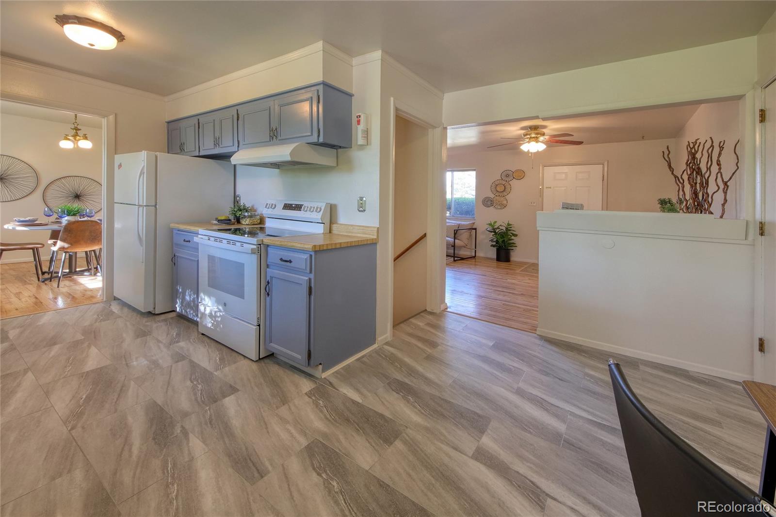 1227 Holmes Drive