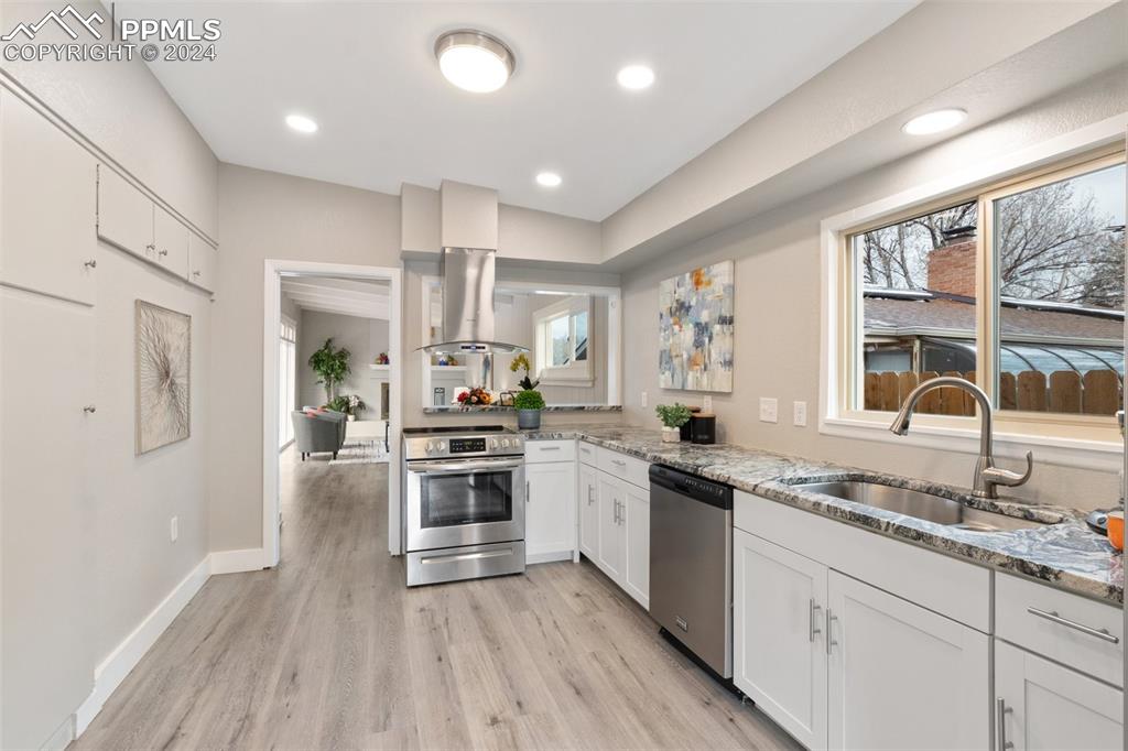 1105 Mercury Drive