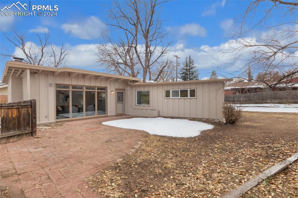 1105 Mercury Drive