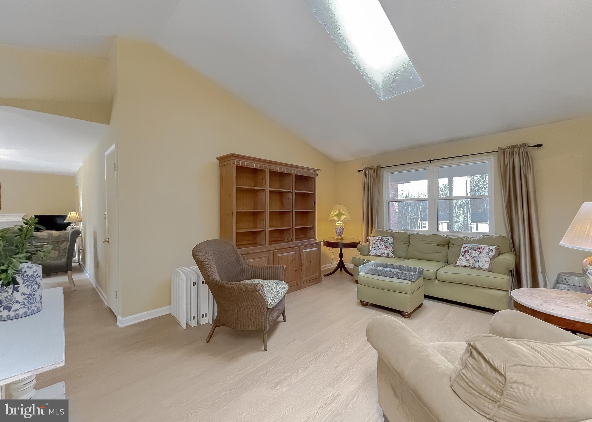 9035 Mary Ann Dr