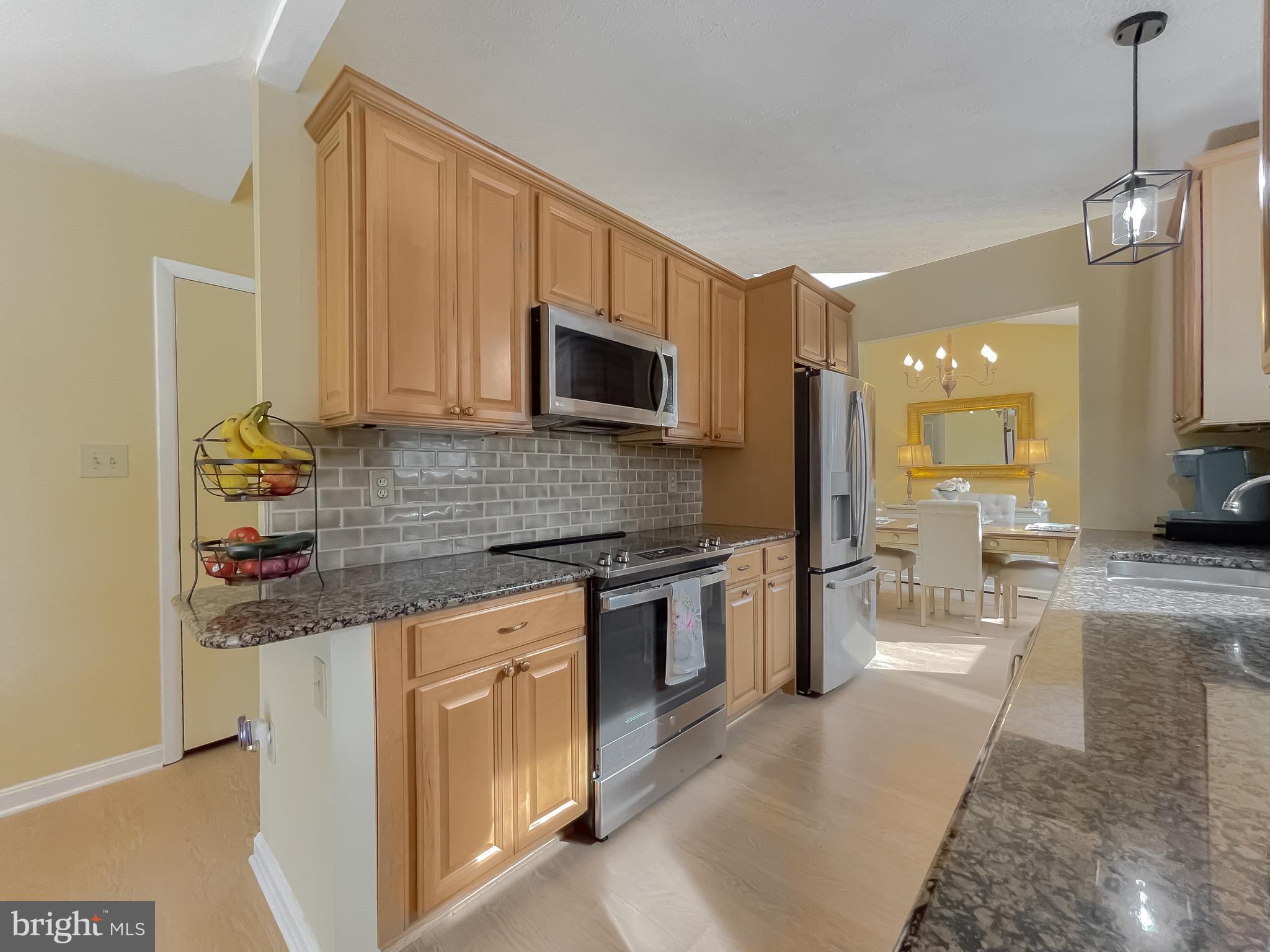 9035 Mary Ann Dr