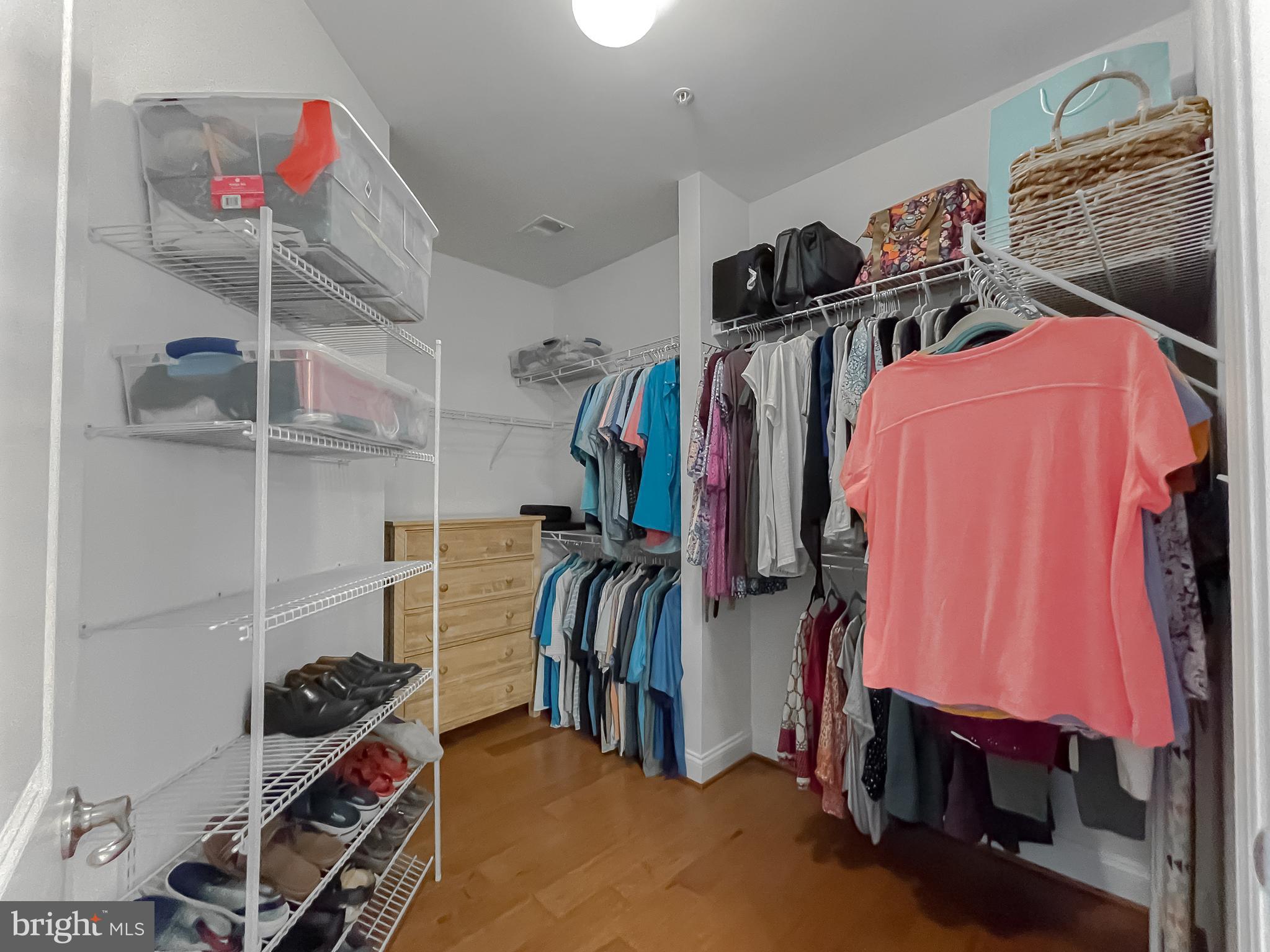 10428 Sunshine Pl