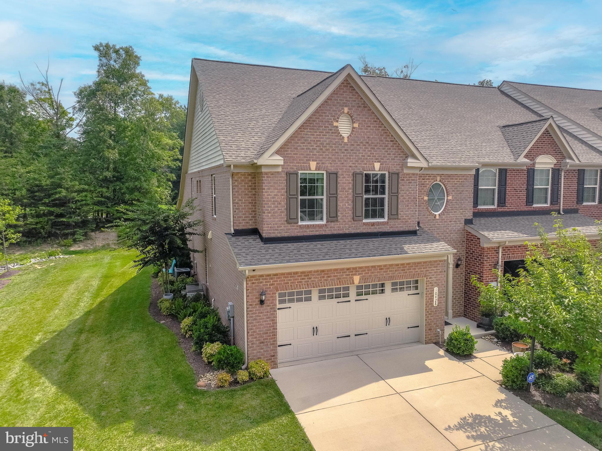 10428 Sunshine Pl