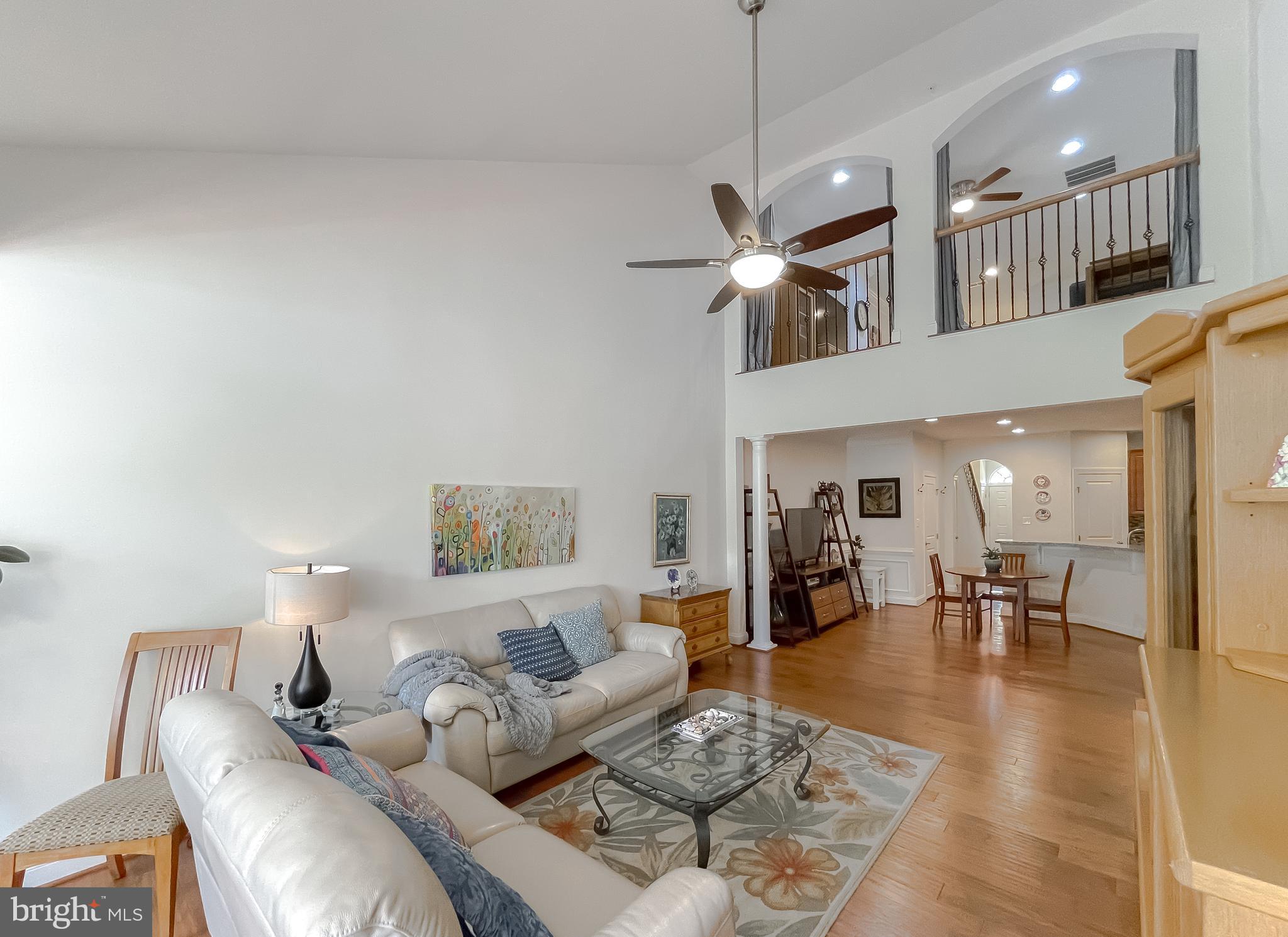 10428 Sunshine Pl